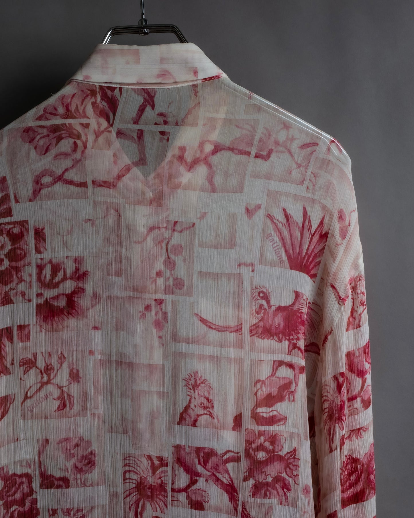 "John Galliano" 100% silk tropical floral regular collar shirt