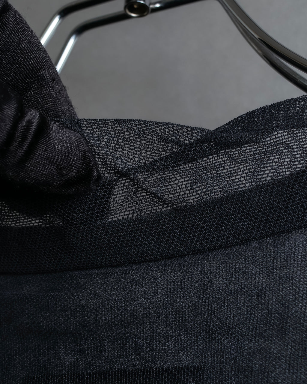 "DOLCE & GABBANA" Sheer layered V-neck grey knit