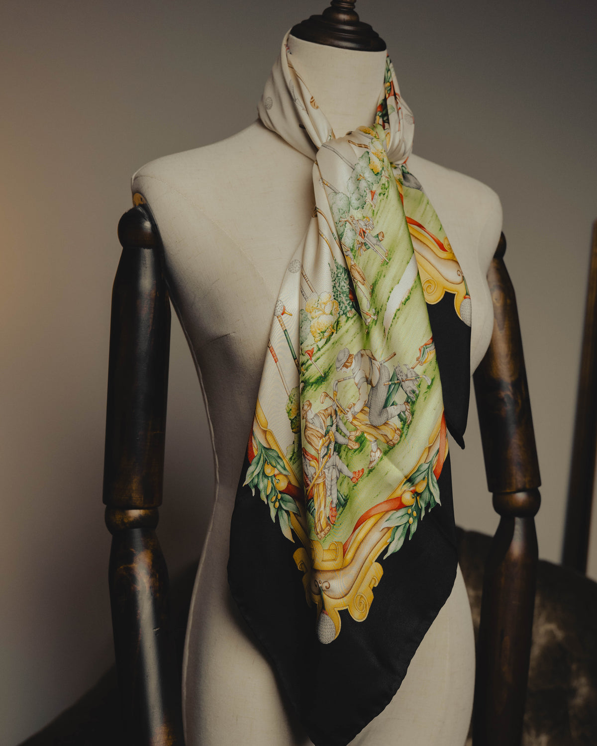 “Salvatore Ferragamo” 80’s-90’s Golf motif silk twill scarf