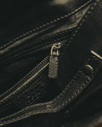 -SPECIAL- “GUCCI“ 90’s-00’s Structured frame gathered leather handbag
