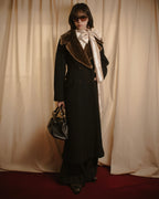 -SPECIAL- "Max Mara"
90’s Detachable fur collar virgin wool long coat