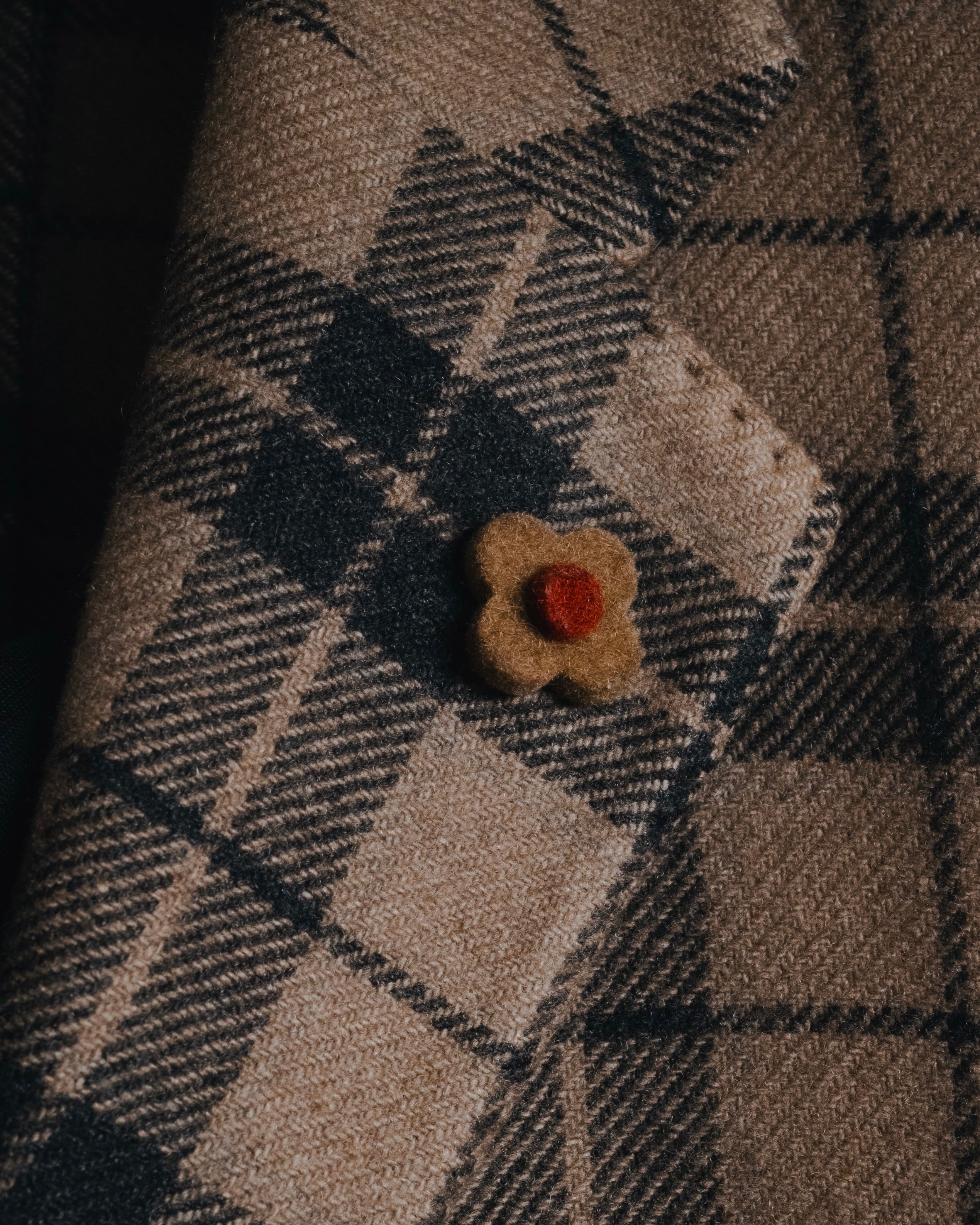 "LARDINI" Checked three-button soft-shoulder tailored jacket