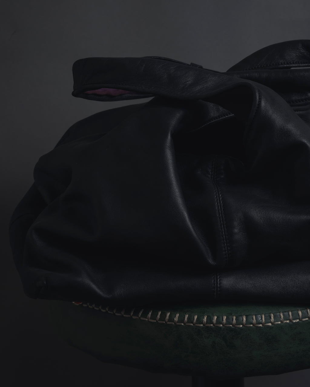 -SPECIAL- “LOEWE” Calle oversized padlock leather bag