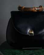 -MOOD Christmas Collection-
"CELINE" 70's Curved organic silhouette bamboo leather hand bag