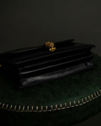 "GUCCI" Filigree vintage design chain shoulder leather bag