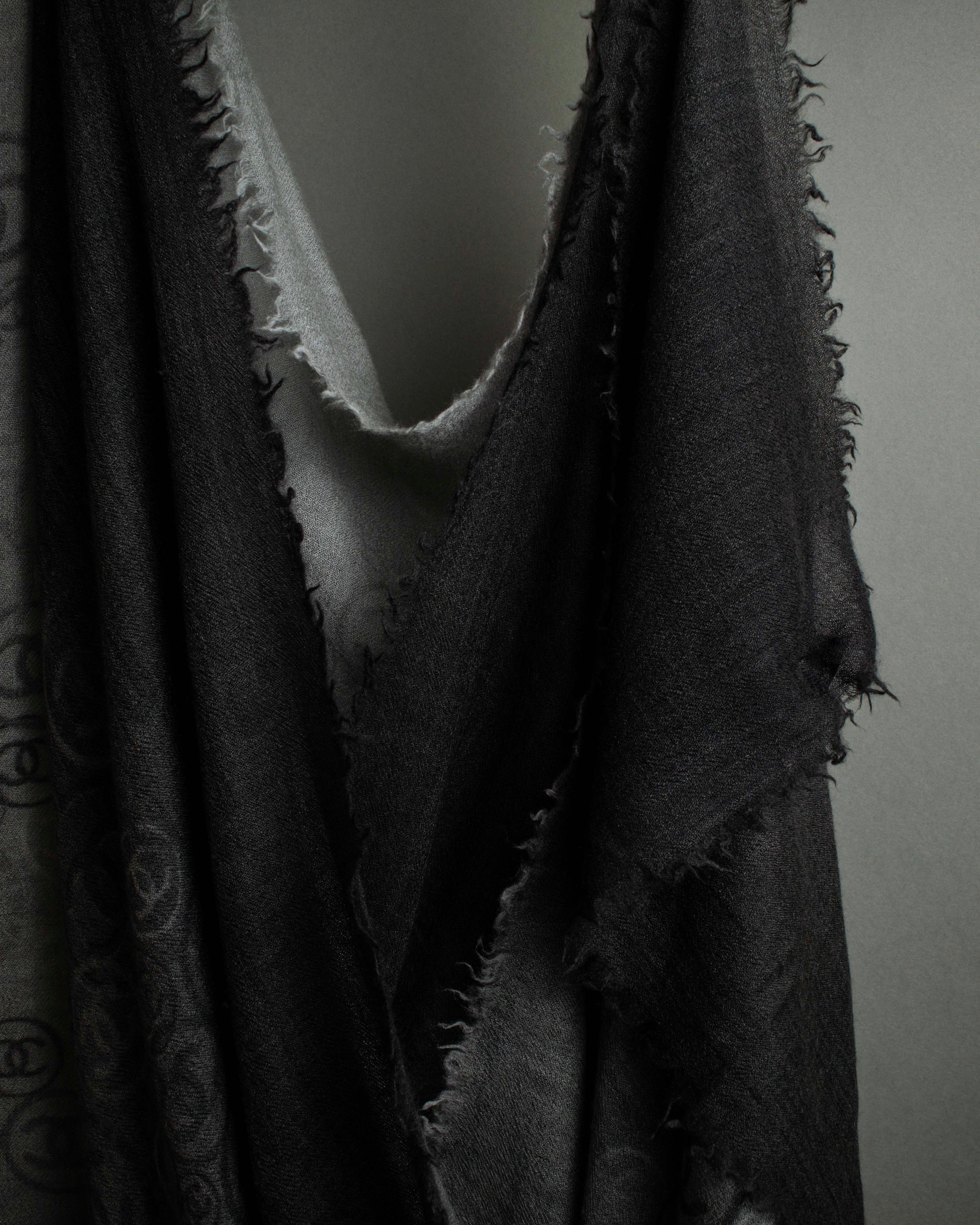 "CHANEL" Logo engraved design cashmere super large stole