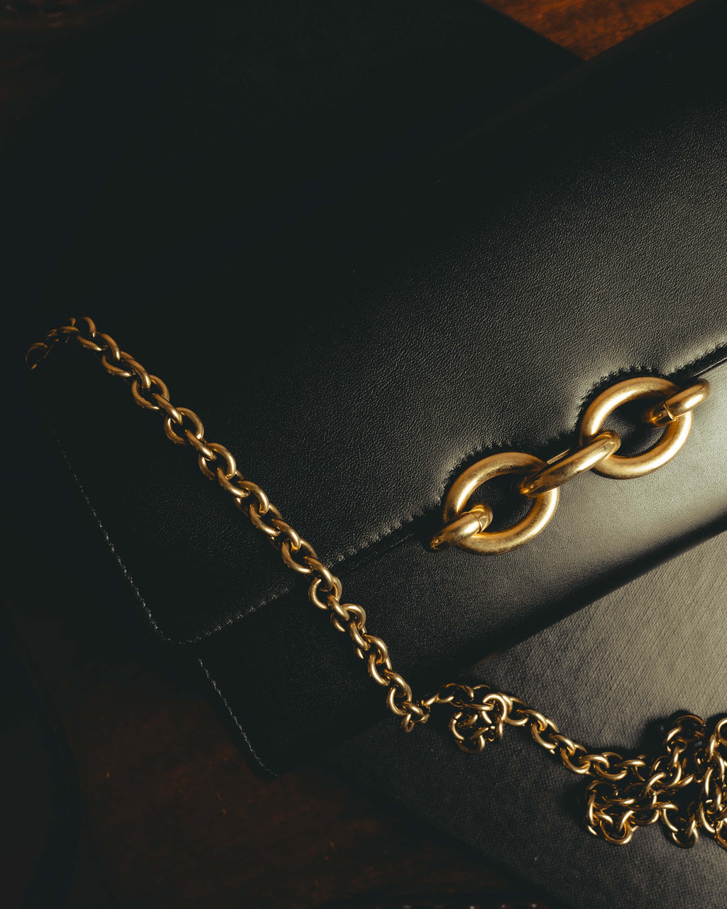 -SPECIAL- “Saint Laurent” 20’s Le Maillon smooth leather chain wallet