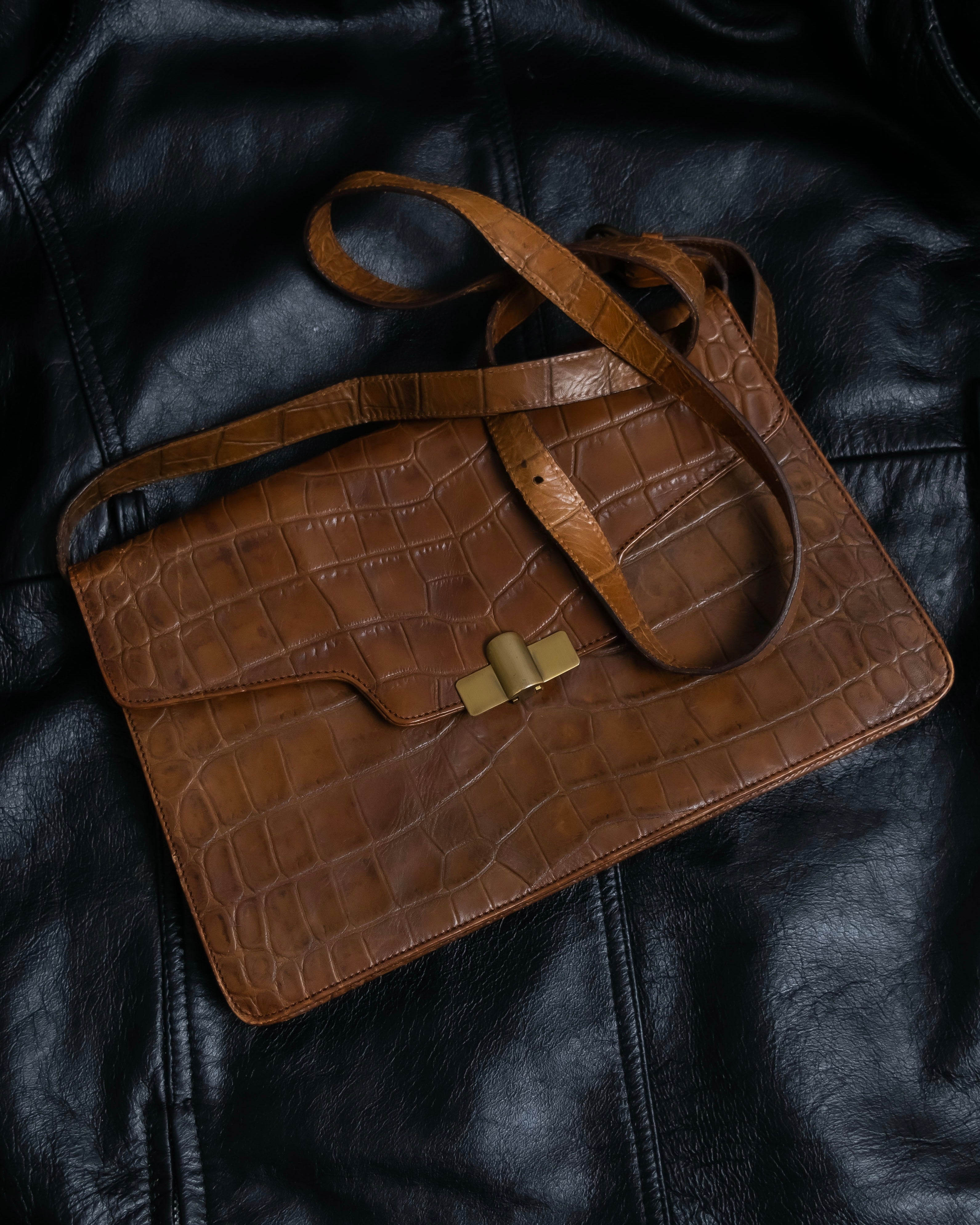 “GIORGIO ARMANI” crocodile leather box shoulder bag