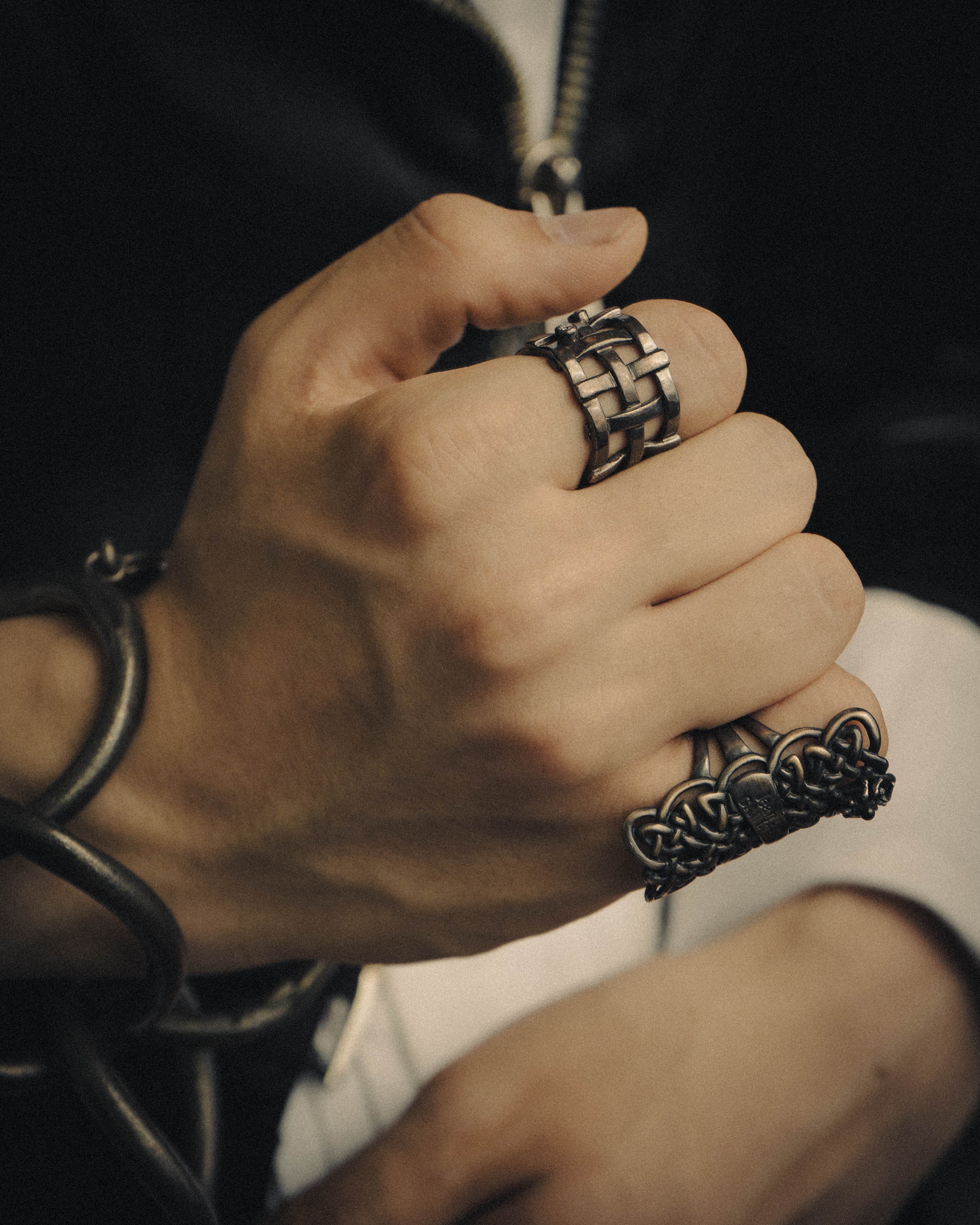 -SPECIAL- “Jean Paul Gaultier“ 90’s-00’s oxidized silver knot ring