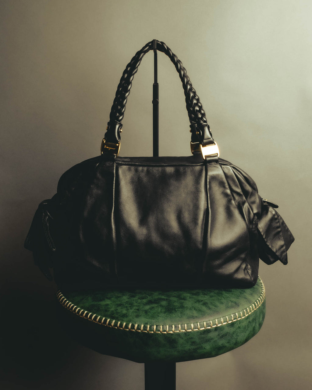 "Salvatore Ferragamo" 00's-10's Bow detailed leather hobo bag