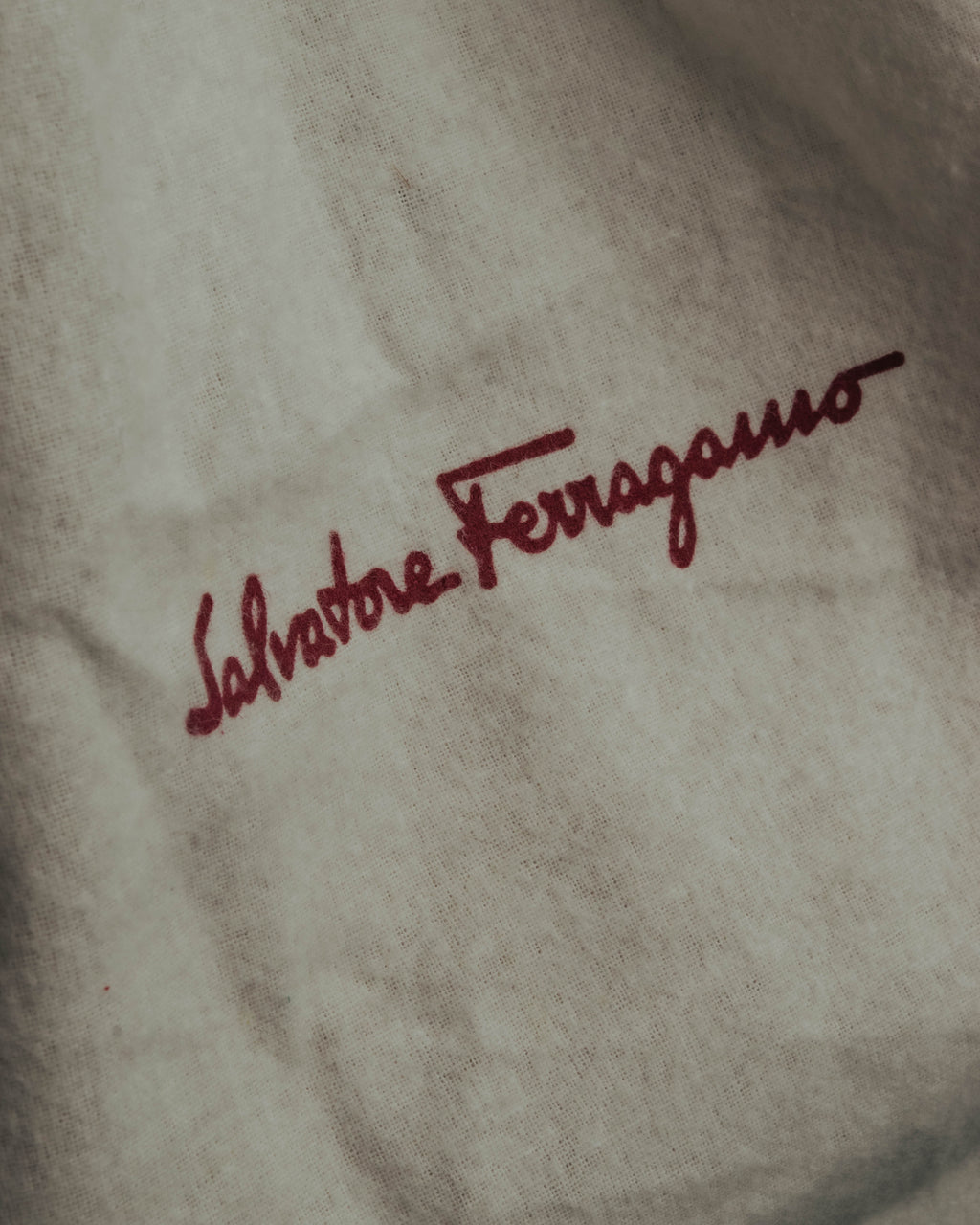 “Salvatore Ferragamo” 90’s-00’s Gancini leather top handle shoulder bag