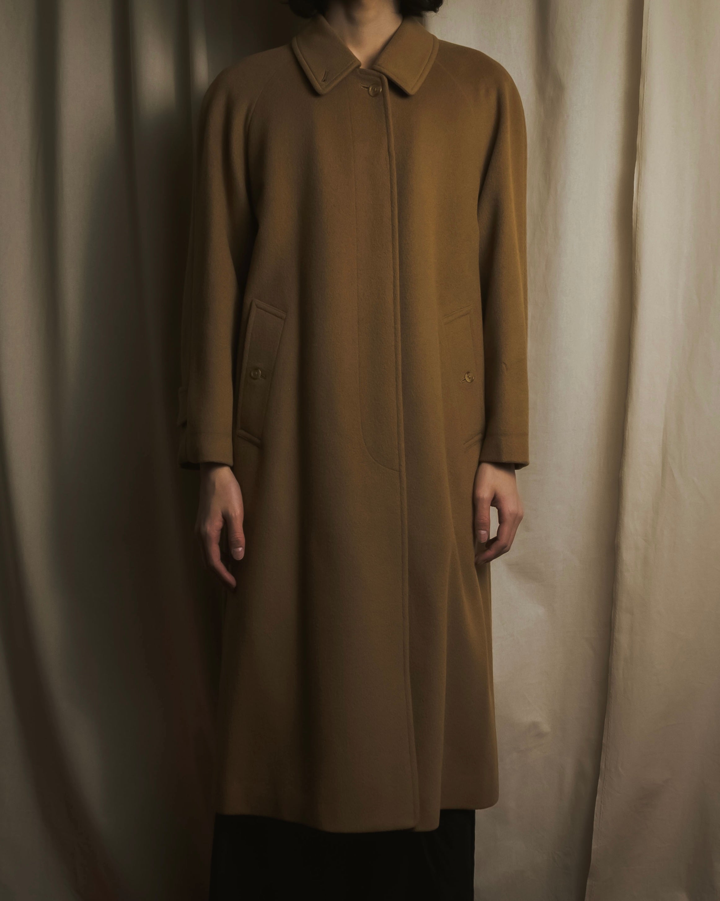 "BURBERRYS" 80’s-90’s Fly-front wool cashmere coat