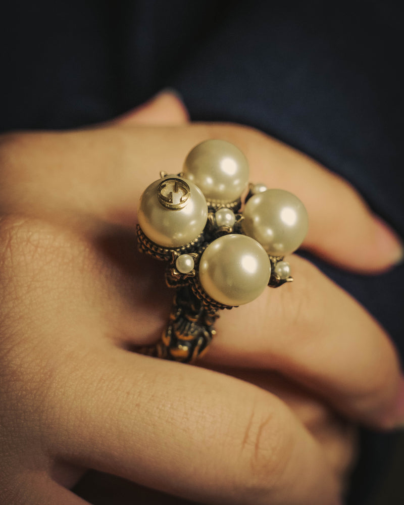 -SPECIAL- "GUCCI" 2015-2022 Pearl cluster sculptural statement ring