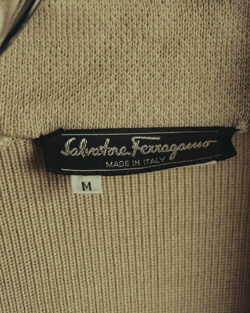 “Salvatore Ferragamo” 90’s-00’s Virgin wool raglan-sleeve cardigan jacket