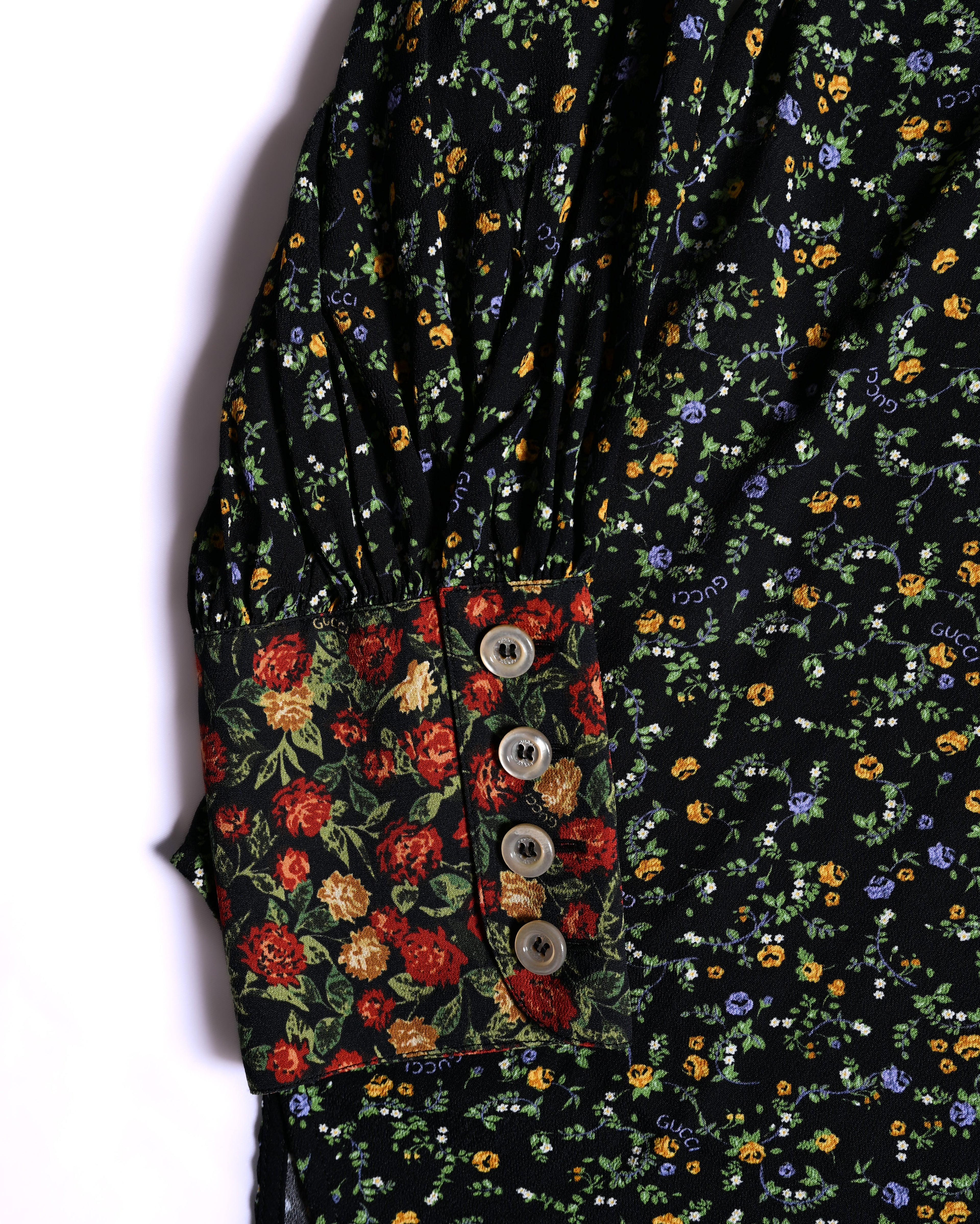 GUCCI × LIBERTY LONDON/ 2020AW Original Floral Pattern Fabric Ribbon Tie Button Down Shirt