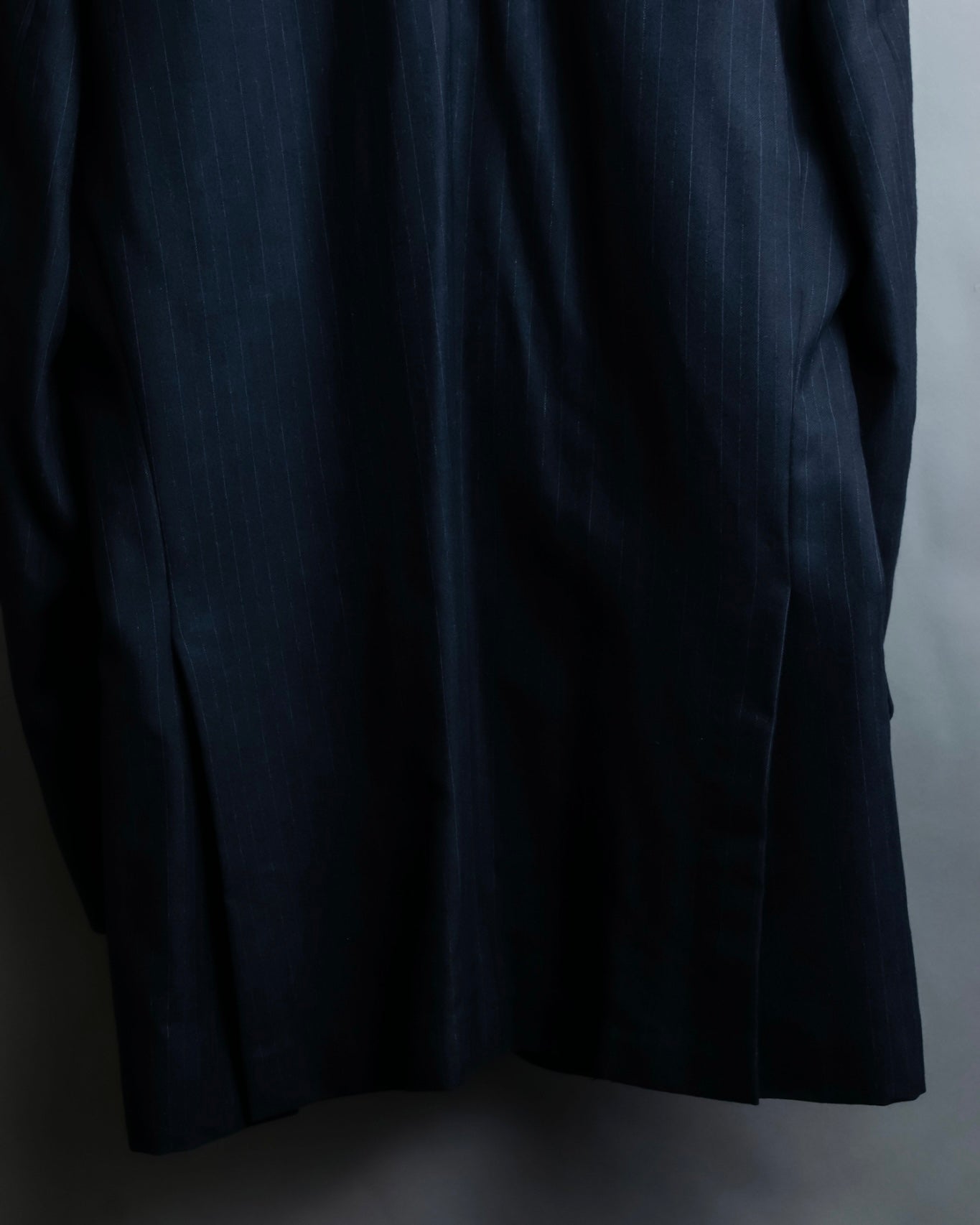 “BALENCIAGA” pinstripe beautiful shape tailored jacket