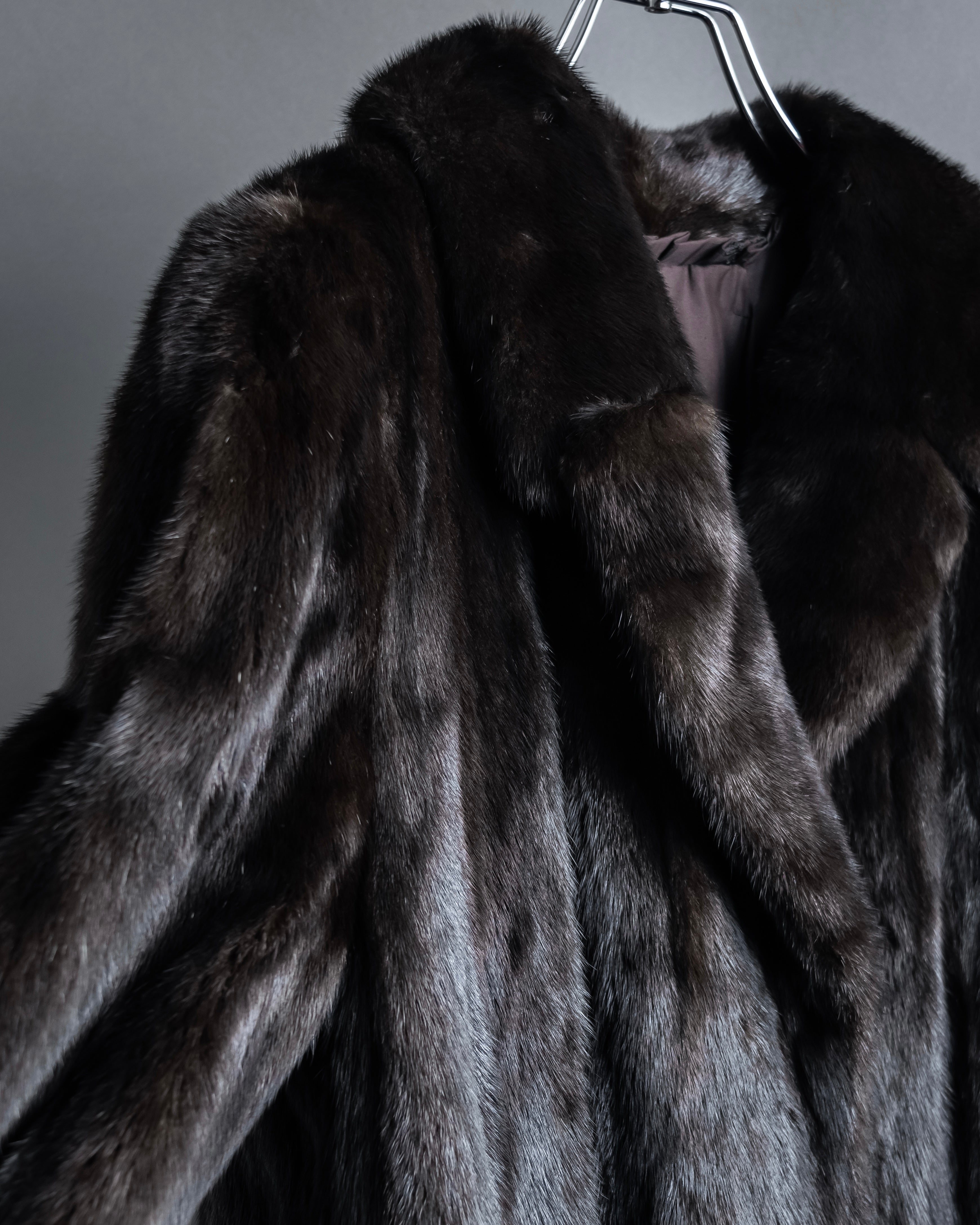 "GUCCI" Semi-custom atelier work fur long coat