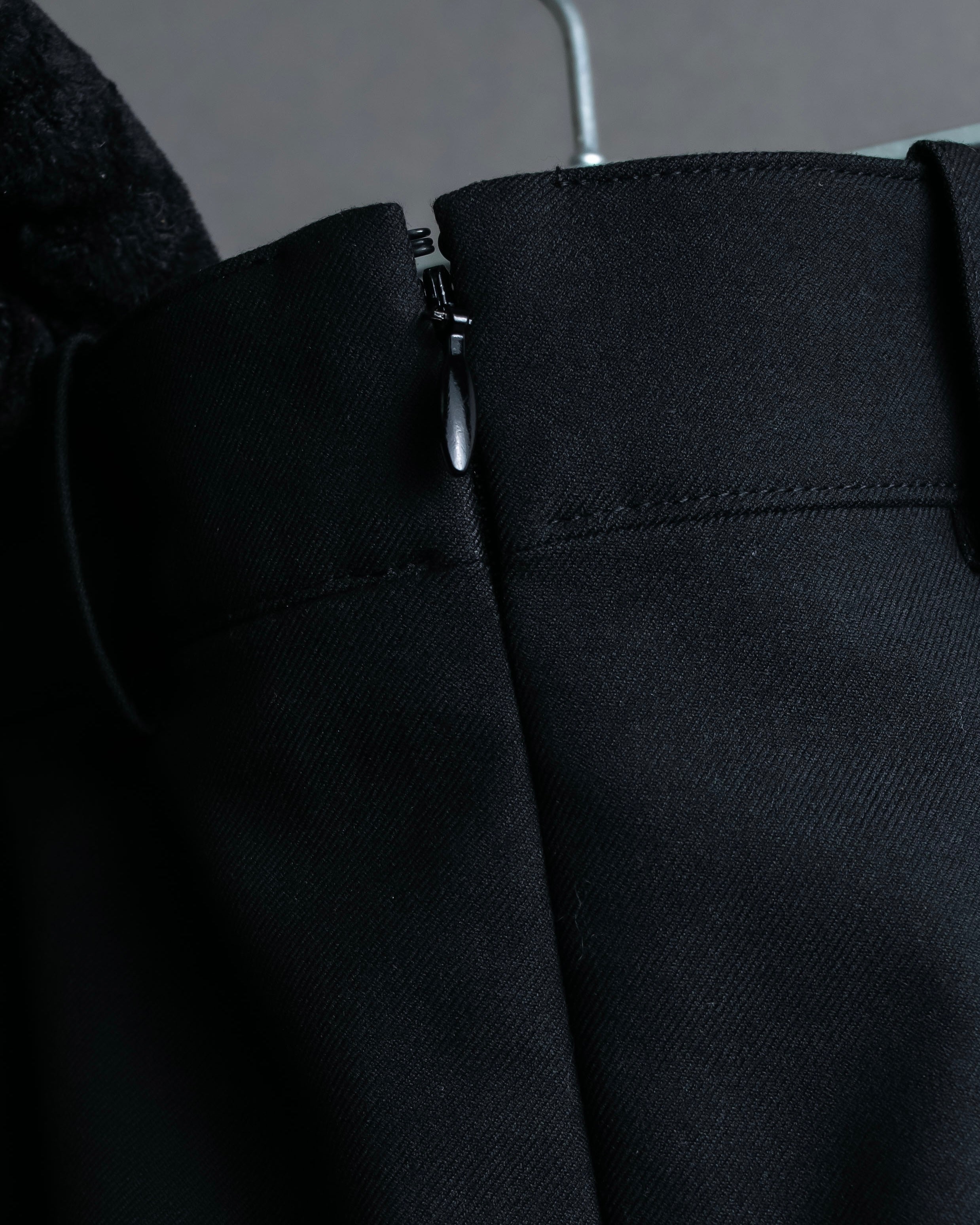 "NINA RICCI" Side button detail cropped length skirt