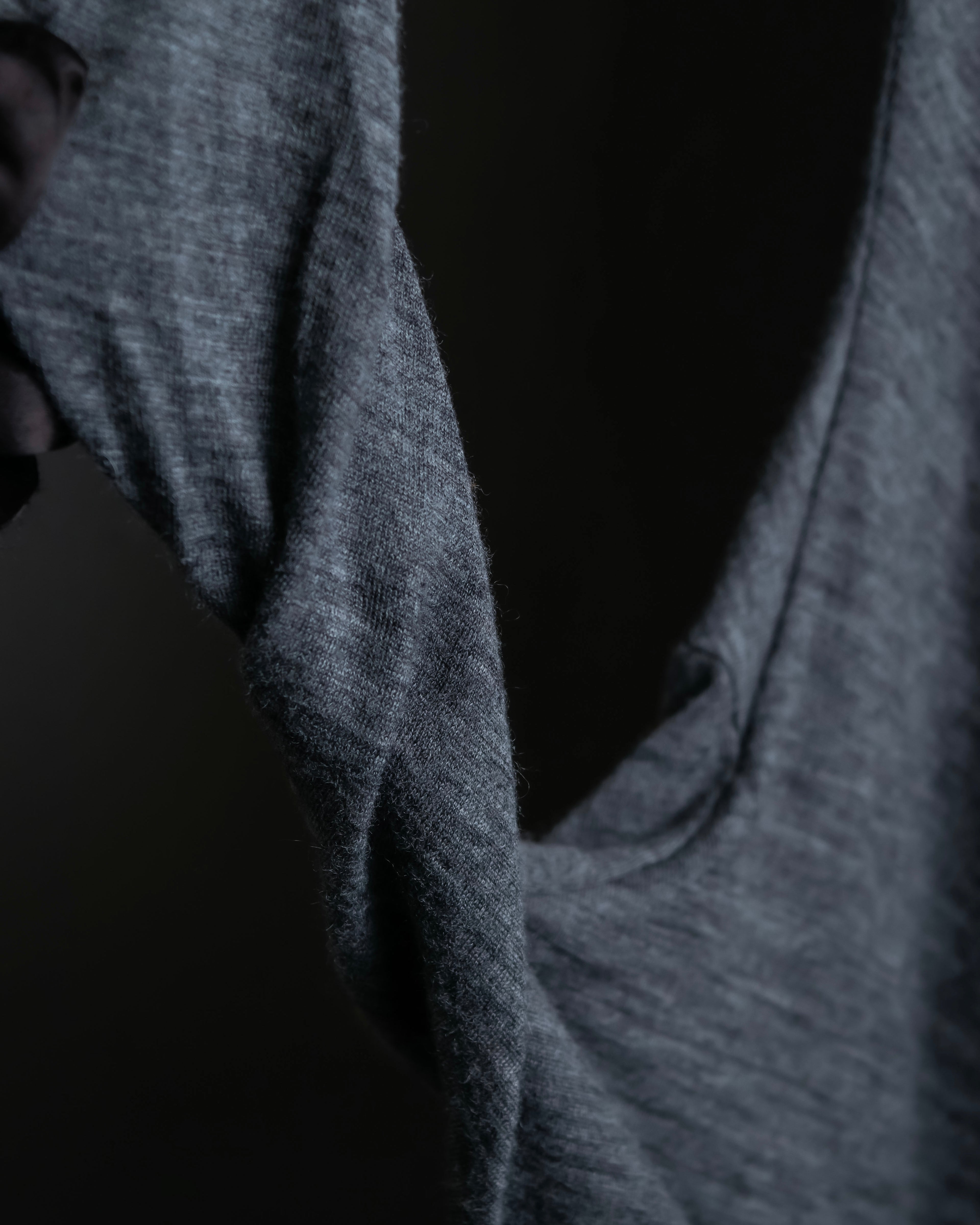 "JUNYA WATANABE COMME des GARCONS" 2008AW Collection Pieces Connected arms design knit