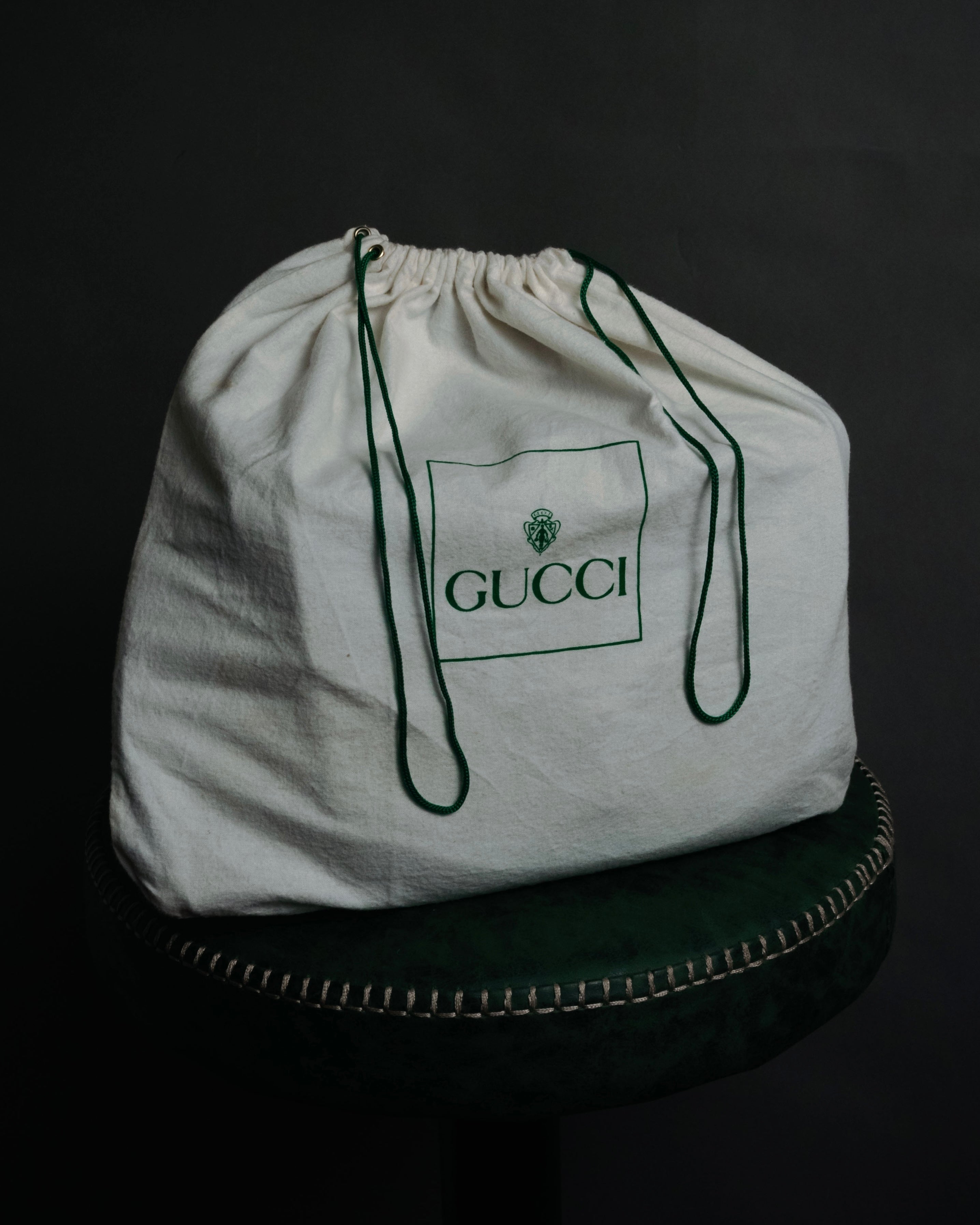 “GUCCI” 80’s box calf interlocking G shoulder bag