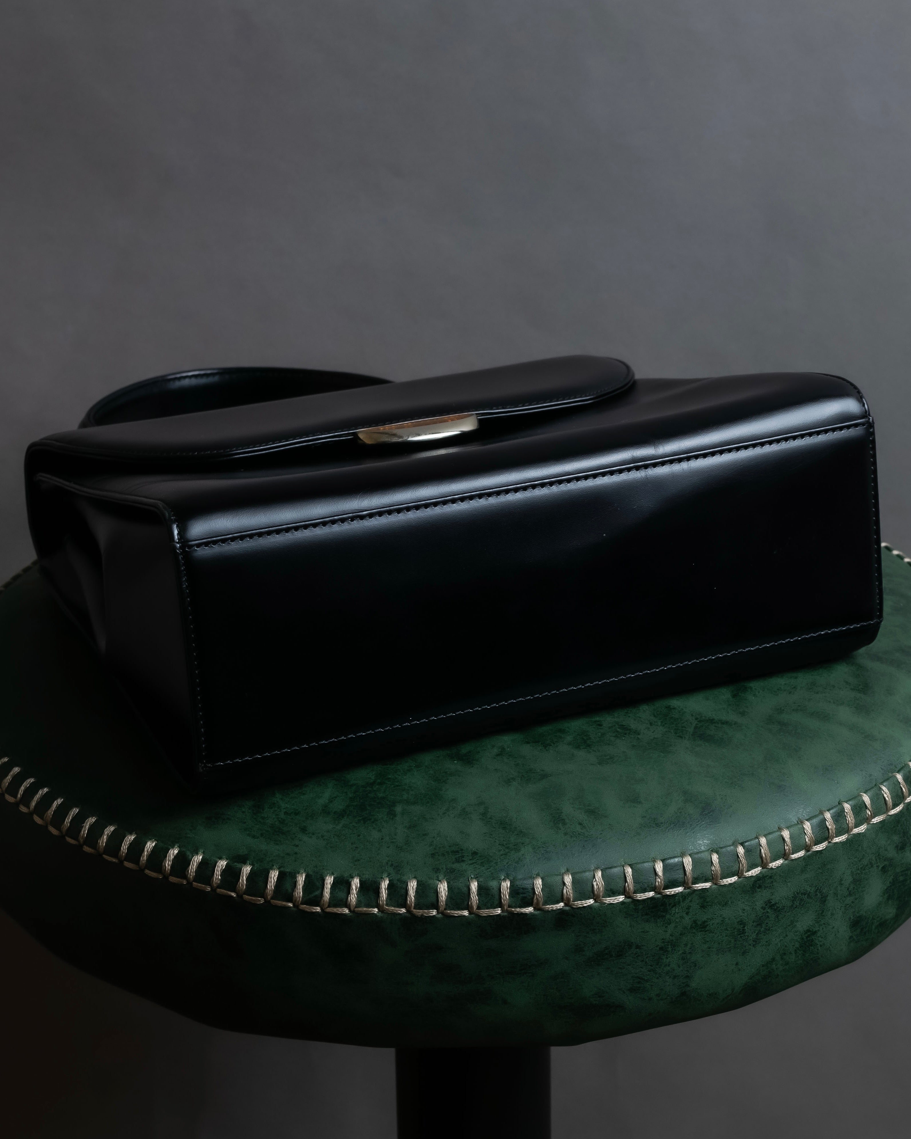 "Charles Jourdan" Logo half-moon metal plate design leather hand bag