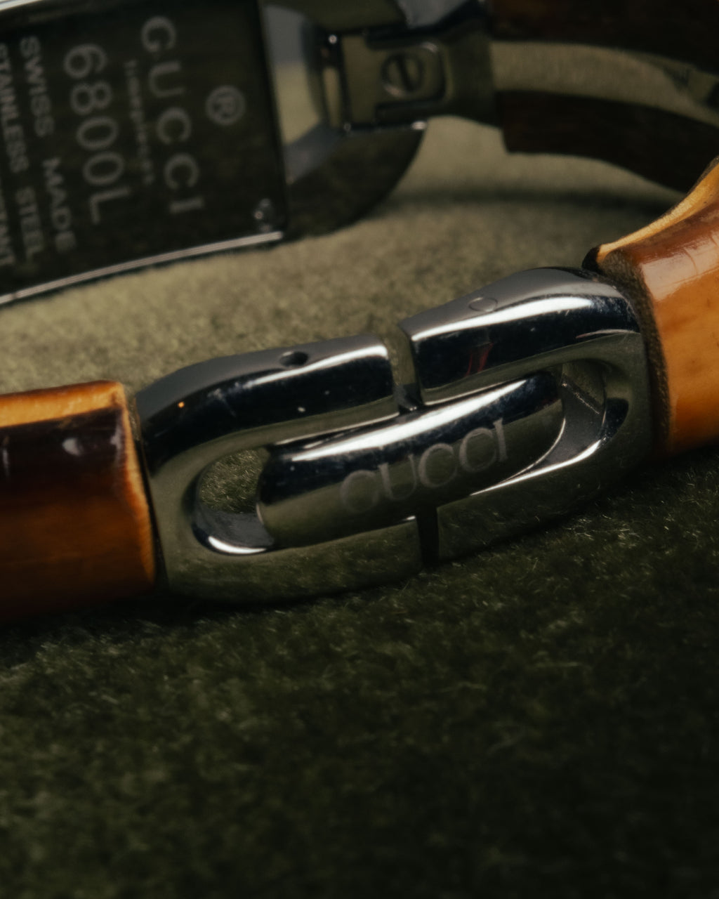 “GUCCI“ 00’s Bamboo bangle watch