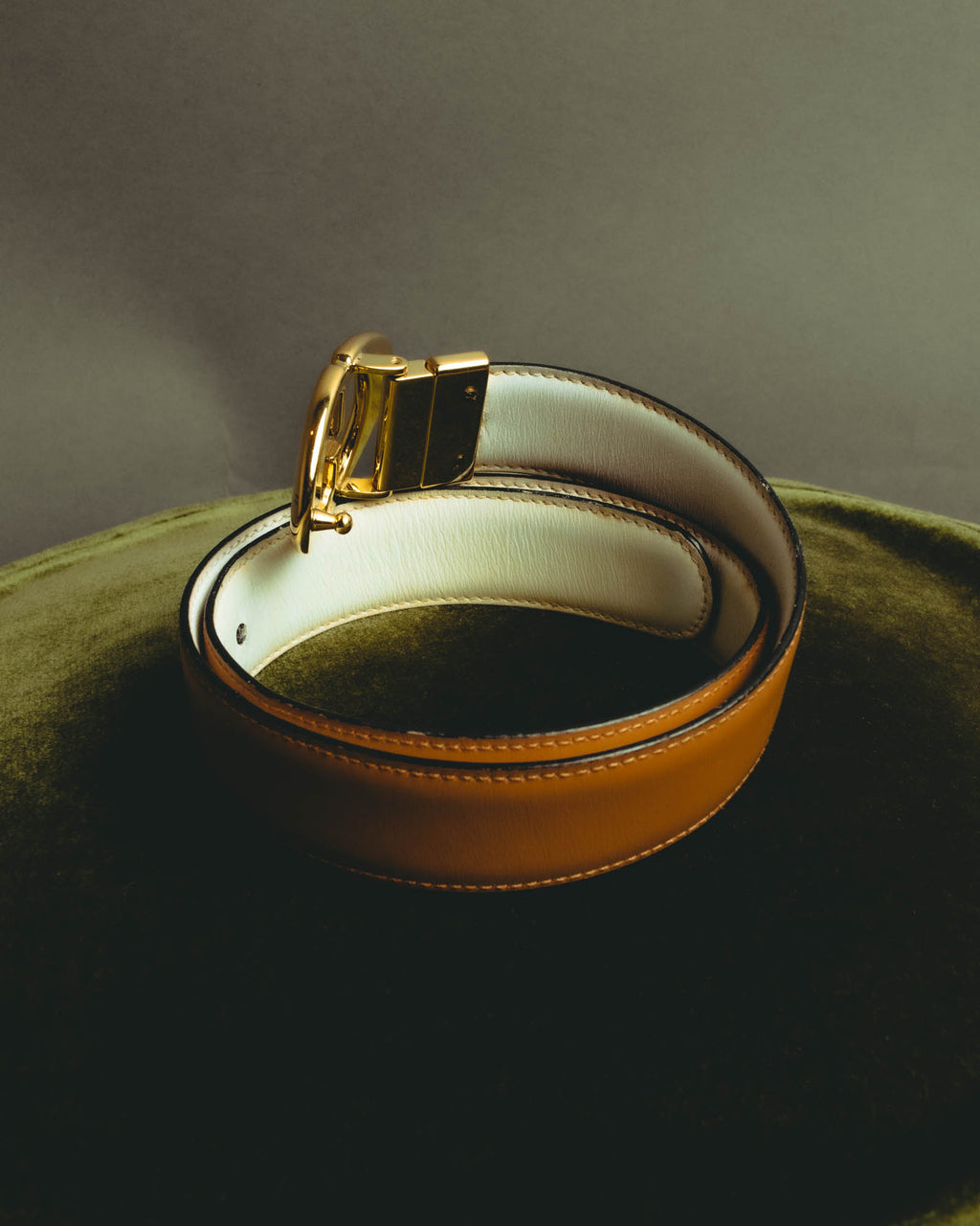 “Gucci” Leather reversible Double G belt
