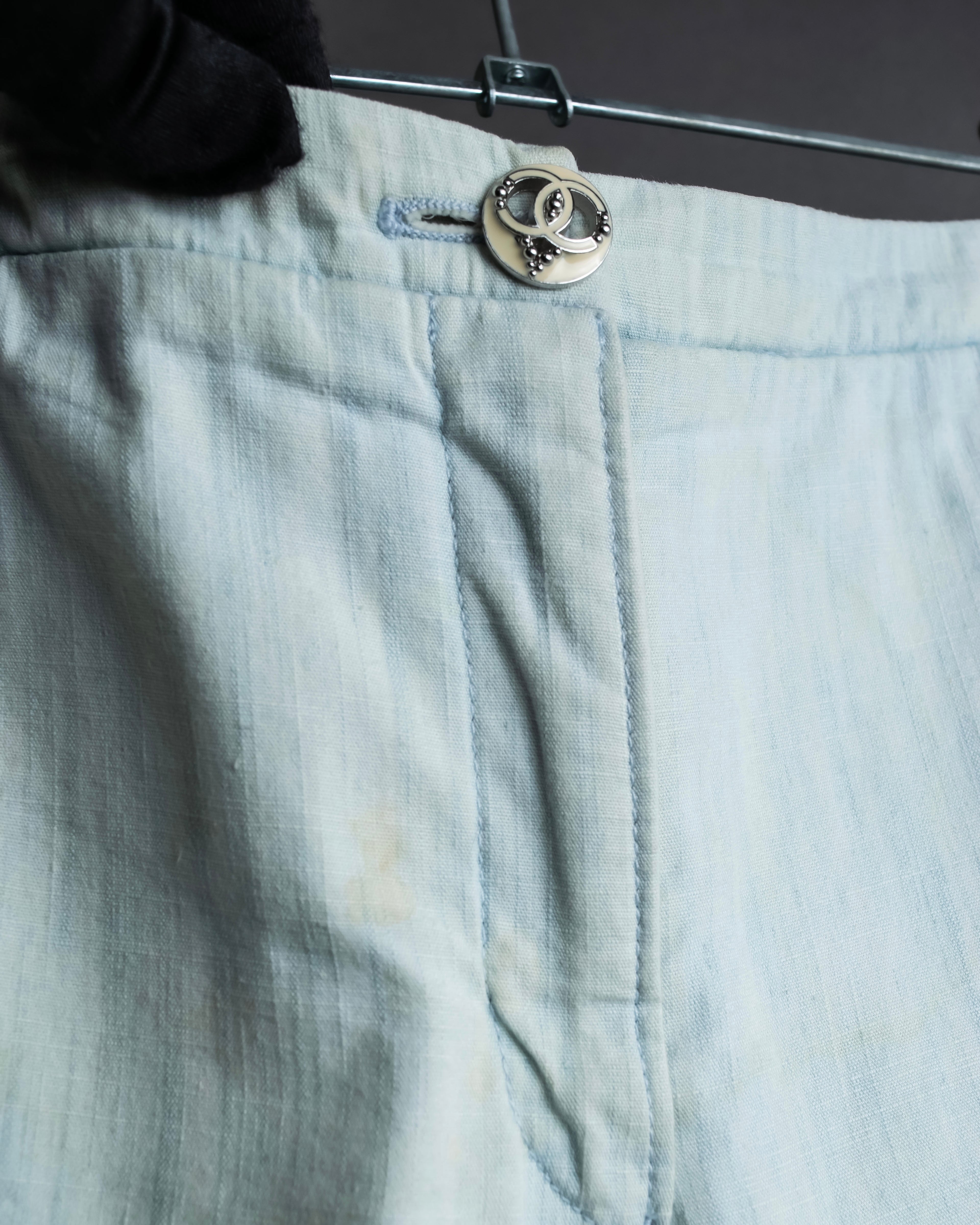 "CHANEL" Coco Mark button detail washed flared denim