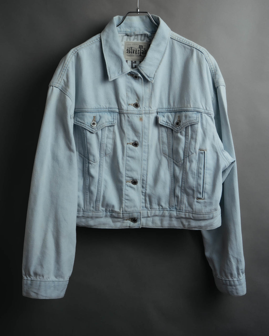 -MOOD MILLÉSIMES- “Levi’s SilverTab” 2010’s-20’s silvertab cropped light wash denim jacket