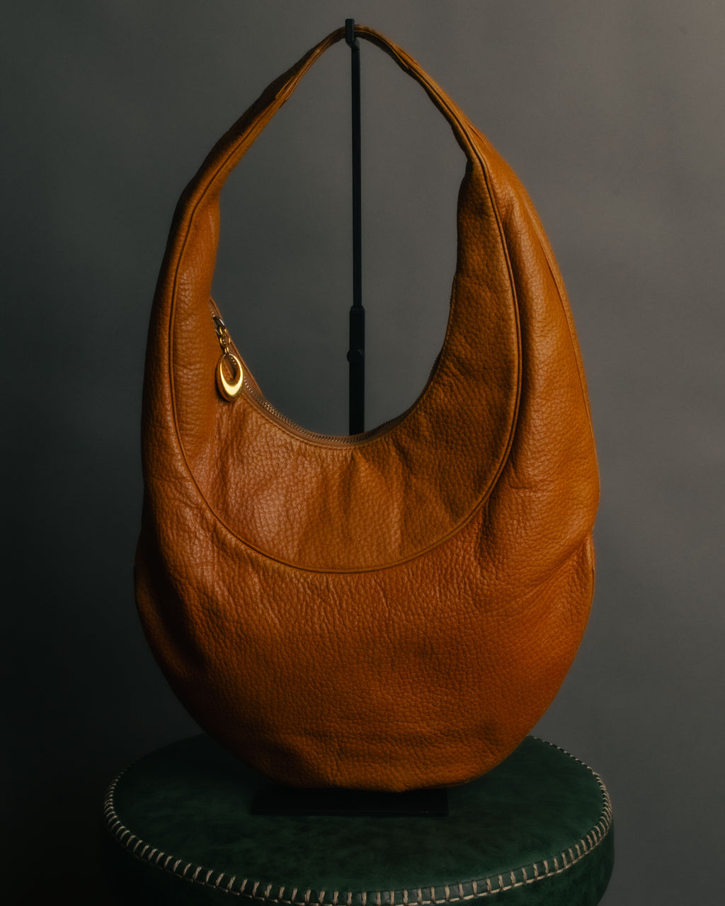 “BVLGARI” 90’s-00’s crescent leather hobo bag
