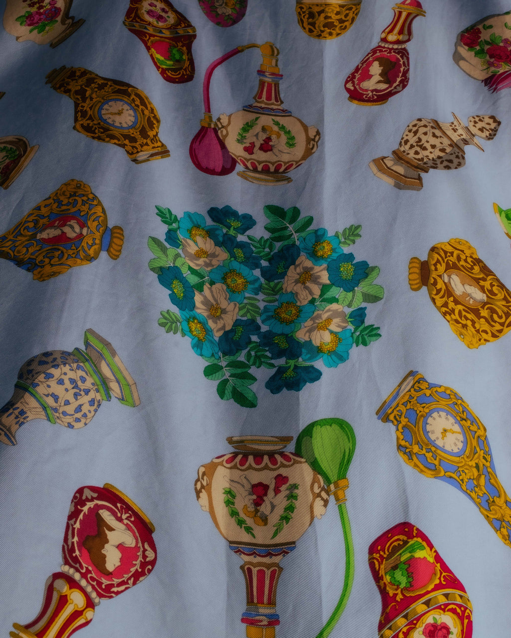 "GUCCI" 90's-00's Vintage botanical and perfume bottle silk scarf