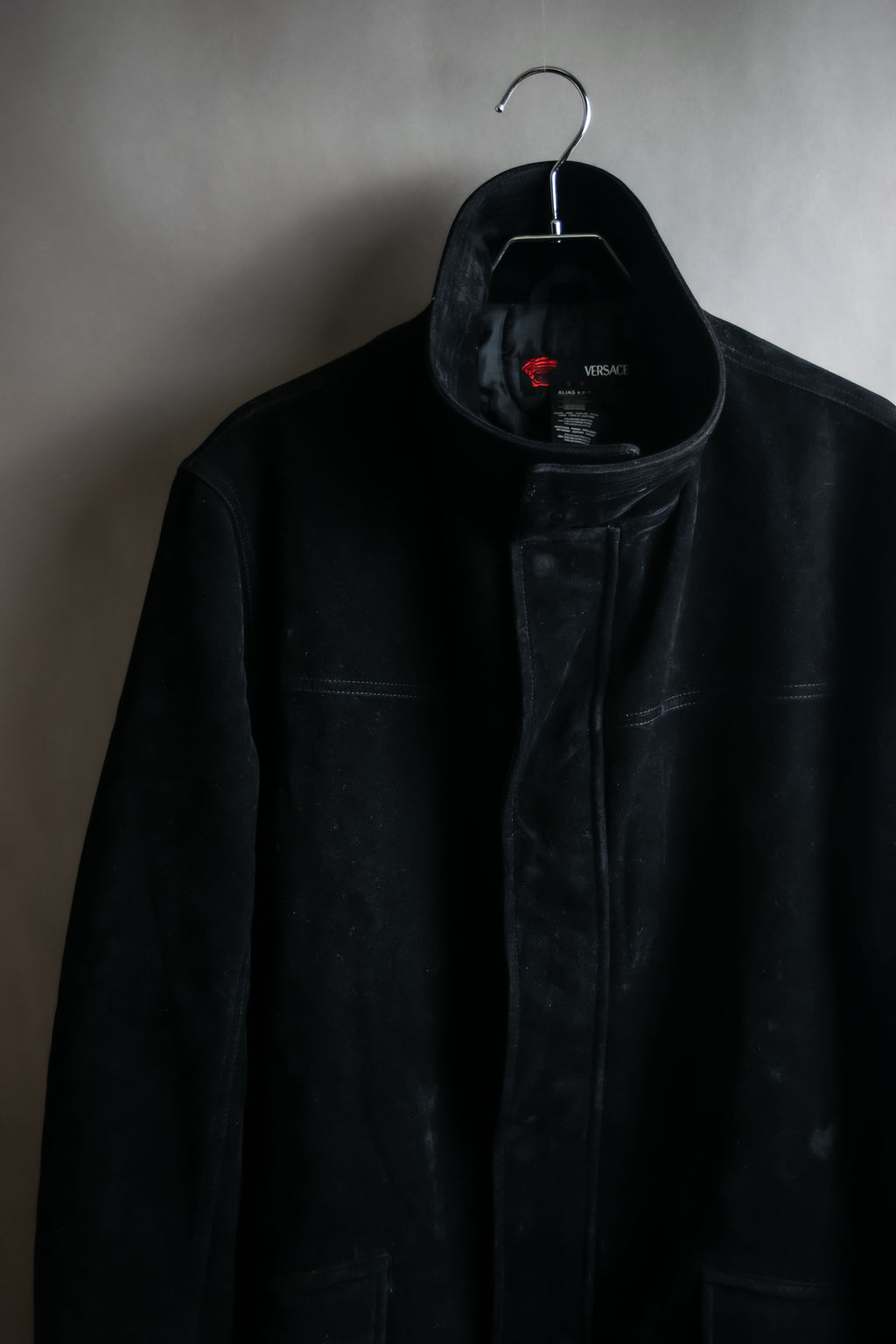 "VERSACE sport"
Stand collar double zipper suede blouson