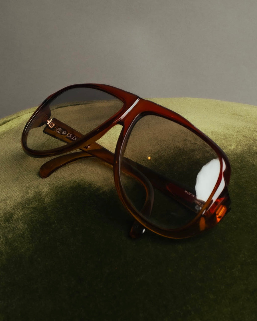 "Christian Dior" 70's-80's Amber optyl oversized sunglasses
