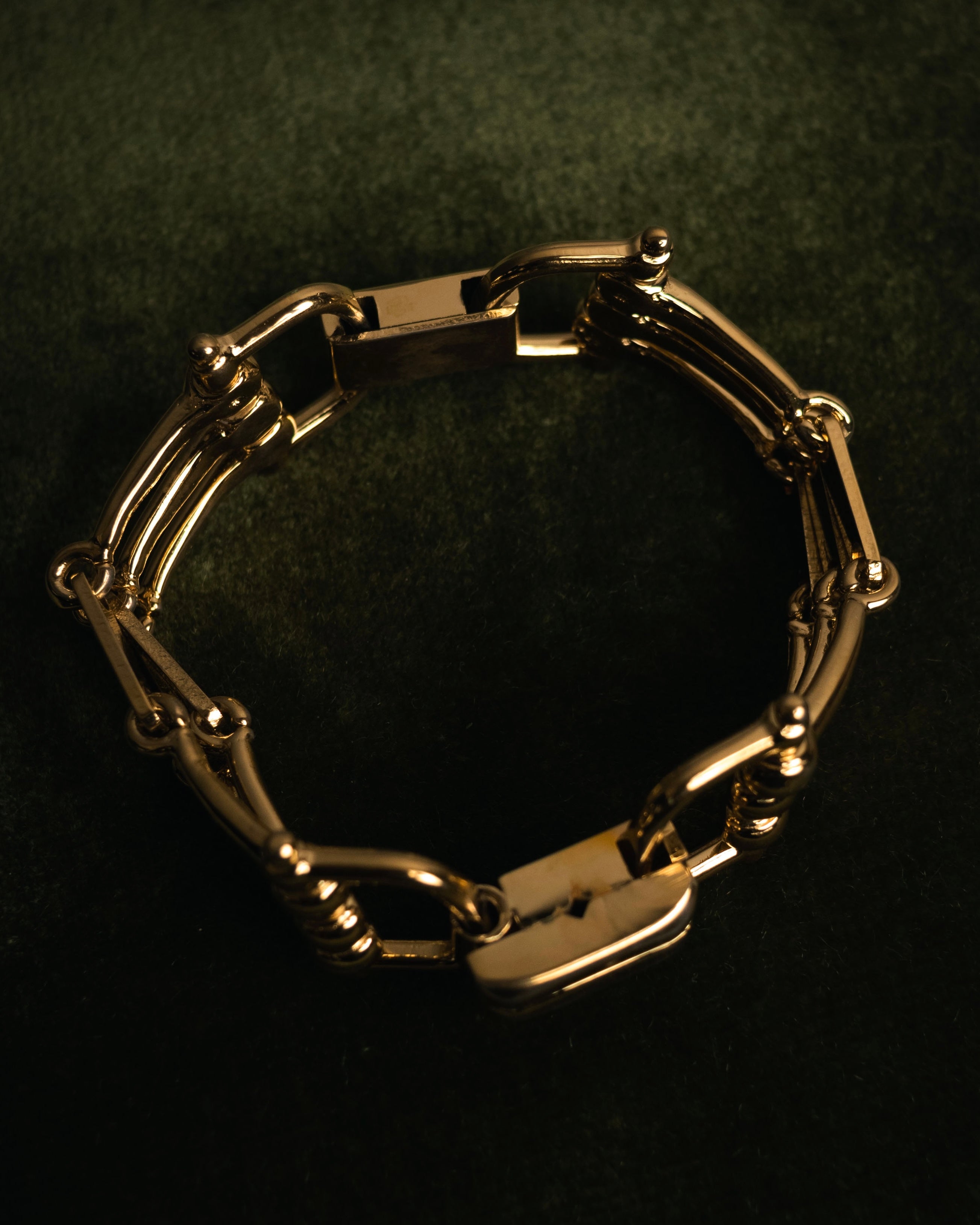 “CELINE” 2019-2024 Gold maillon horsebit bracelet