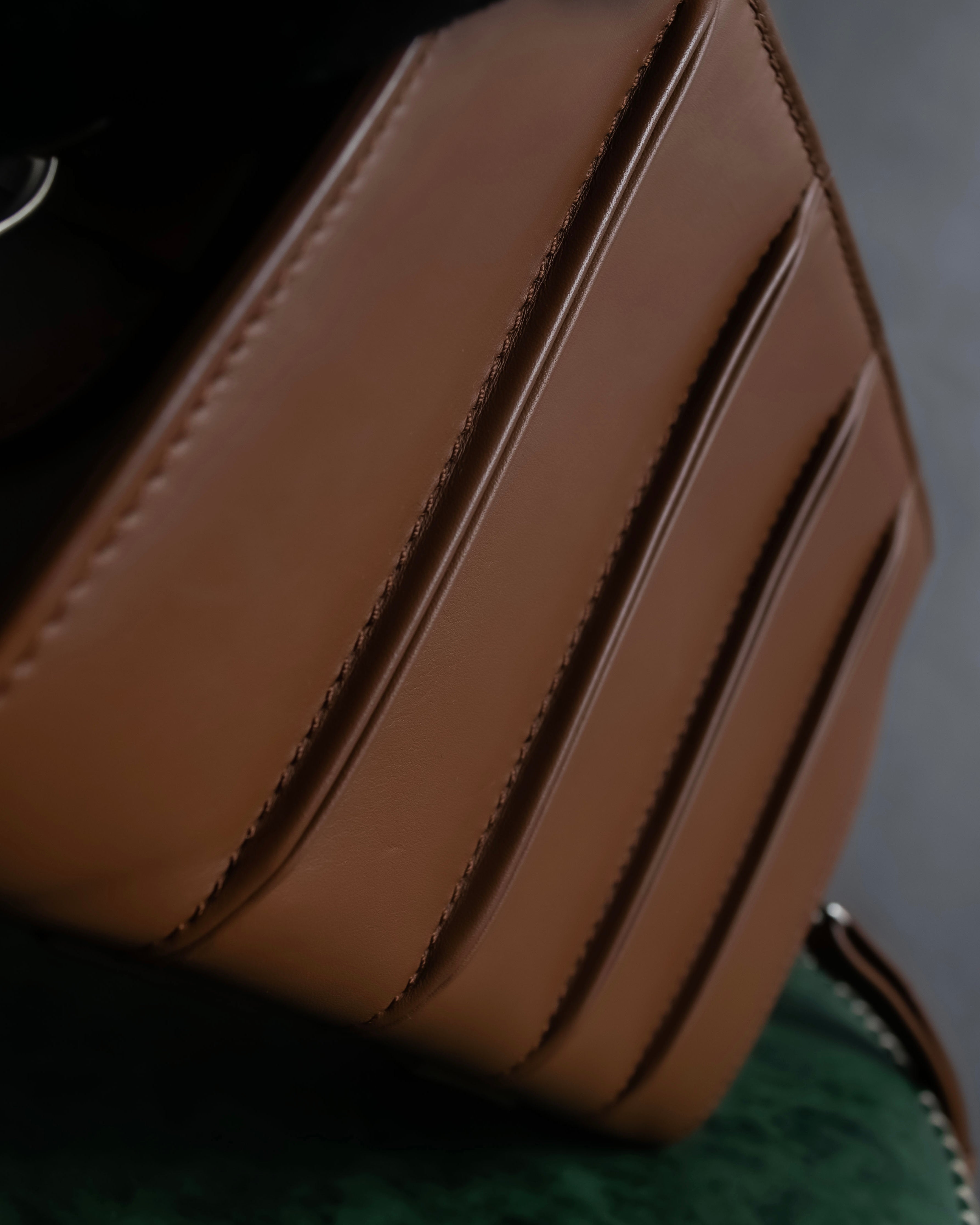 "Max Mara" Renzo Piano design Whitney bag