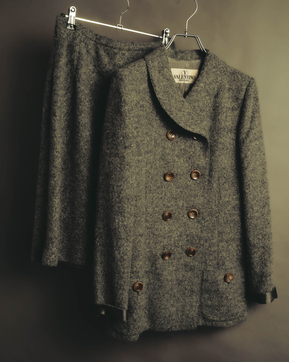 "VALENTINO BOUTIQUE" 80's Brushed alpaca skirt suit
