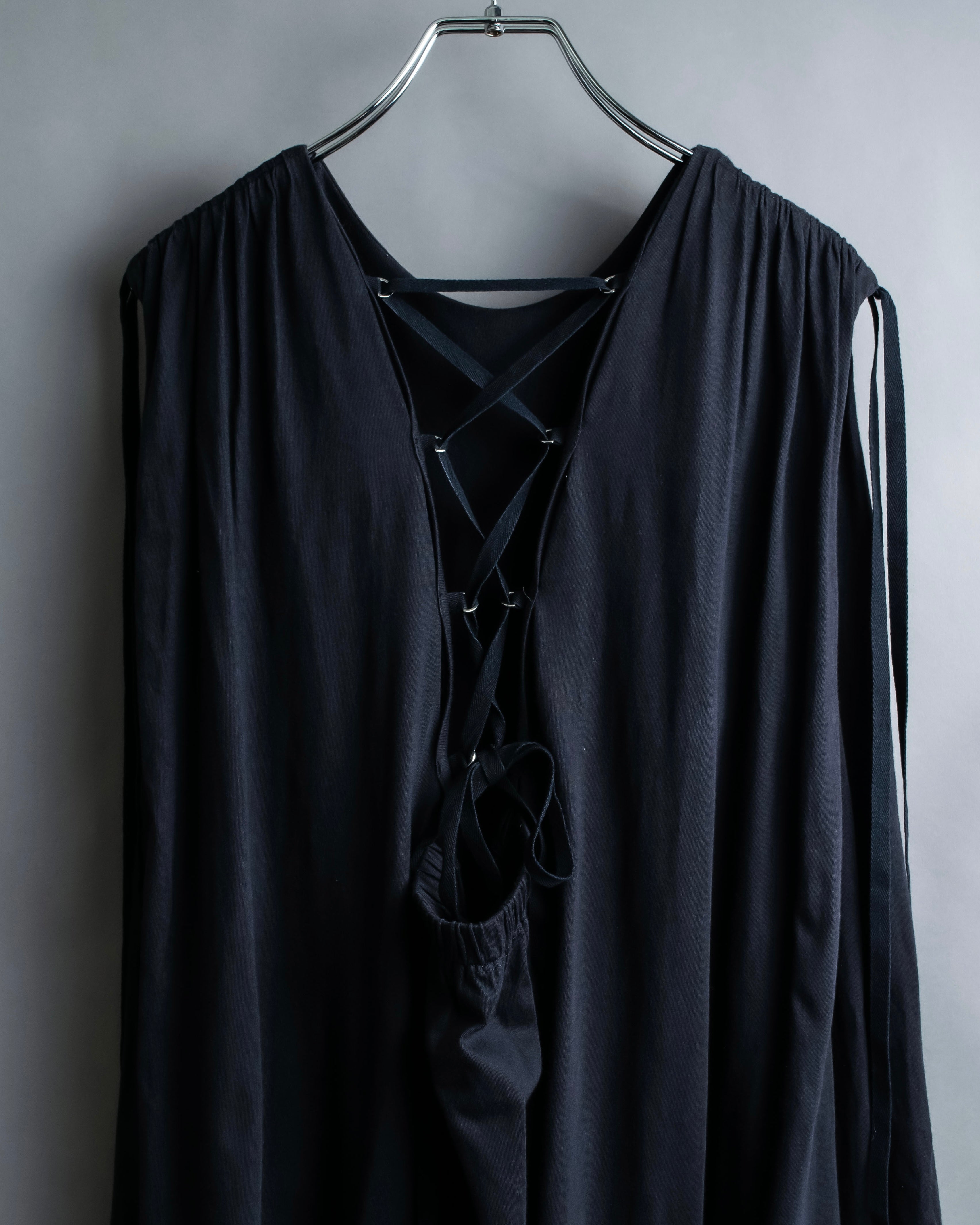“N°21” Lace up designed no sleeves one piece