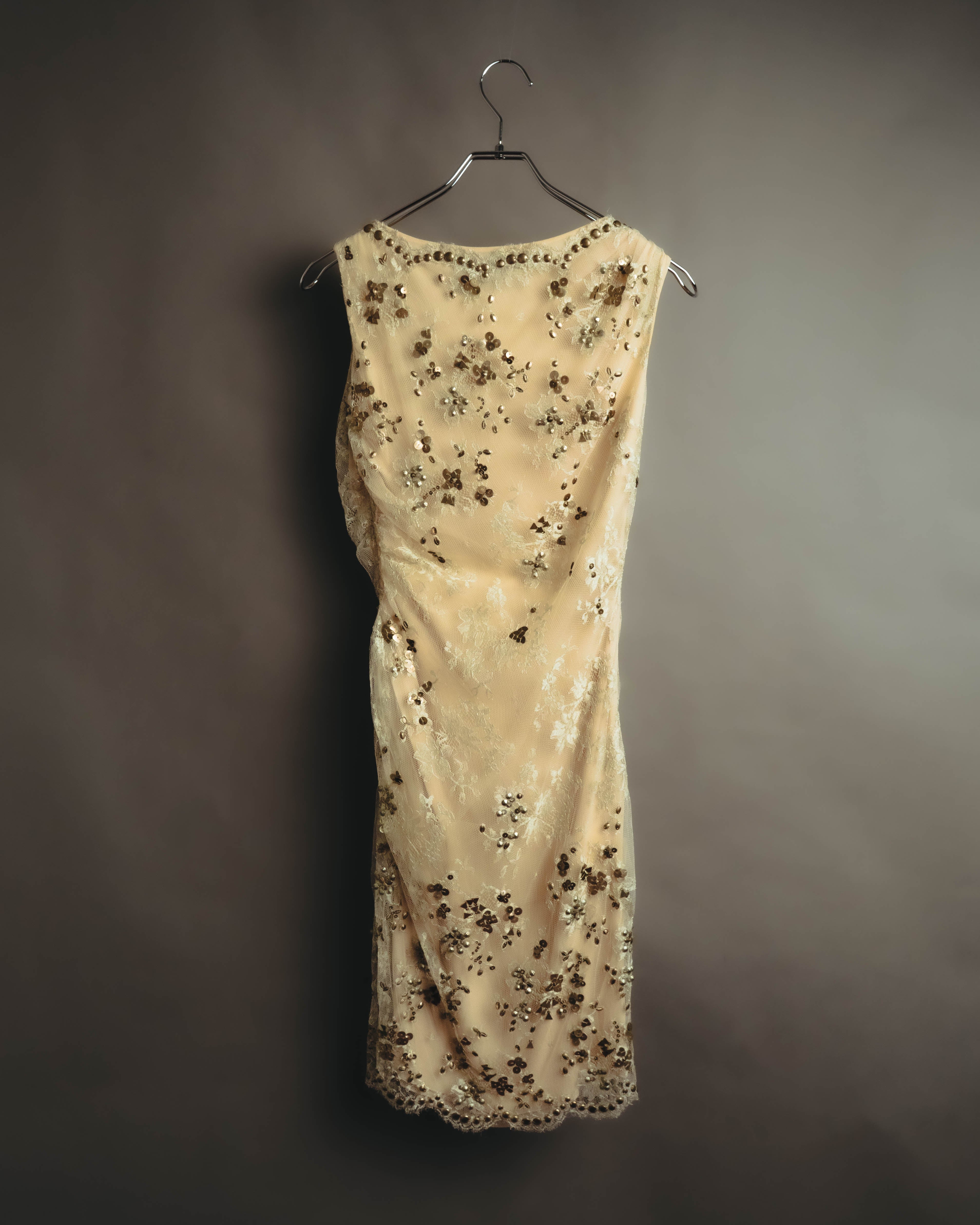 –SPECIAL– "VALENTINO" 00's-10's Embellished lace cocktail dress