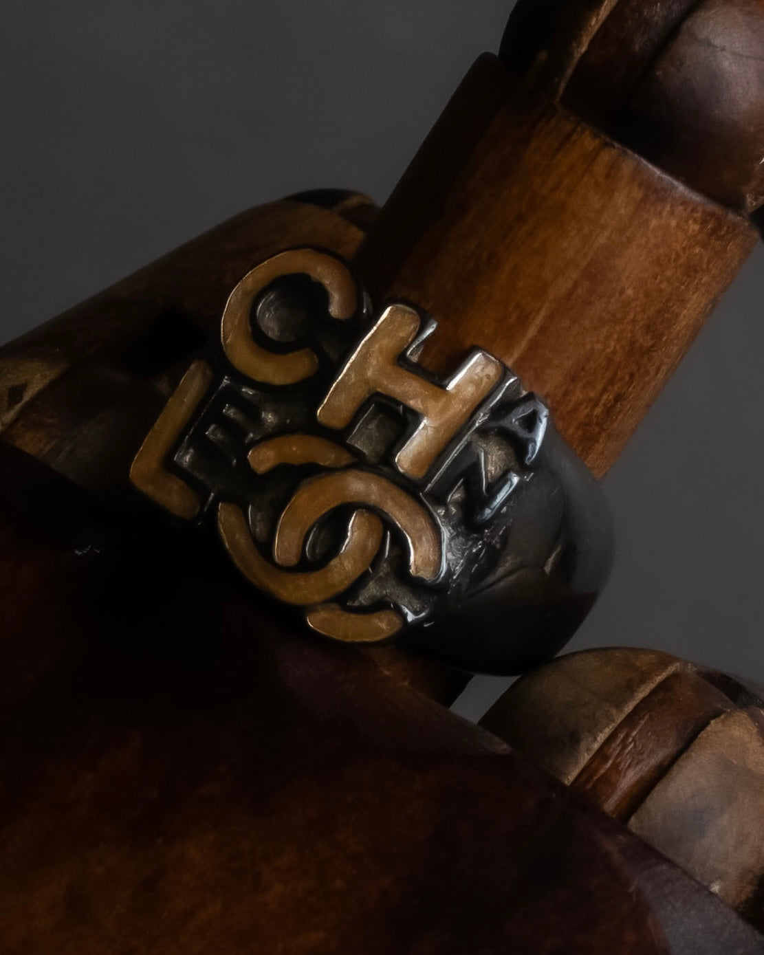 "CHANEL" Typography logo design round ring