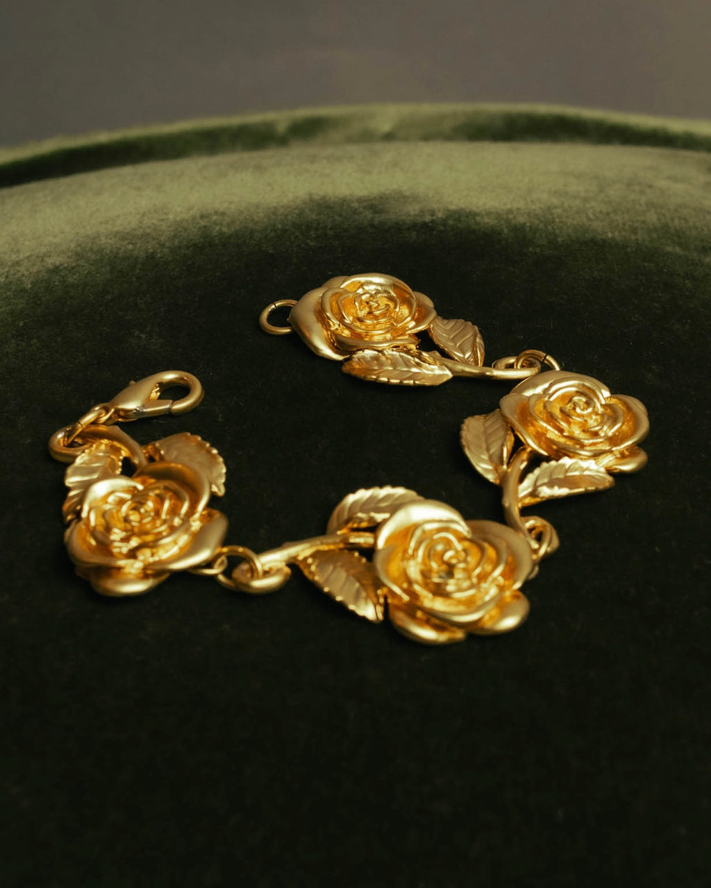 “KENZO” 90’s-00’s sculptural rose motif bracelet