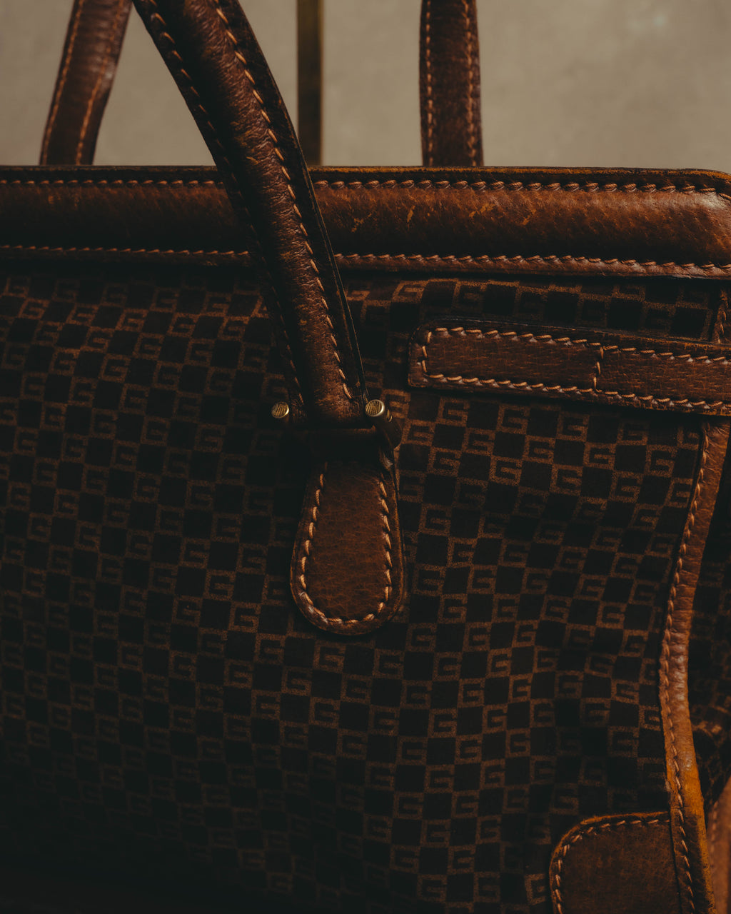 -SPECIAL- "GUCCI" 70's Micro GG suede turn-lock handbag
