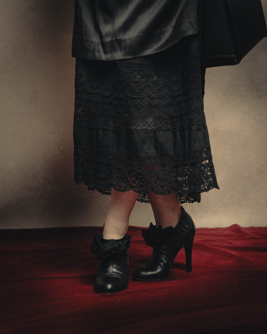 -SPECIAL- “CHANEL“ 2005-06 Paris-New York ruffle leather pumps