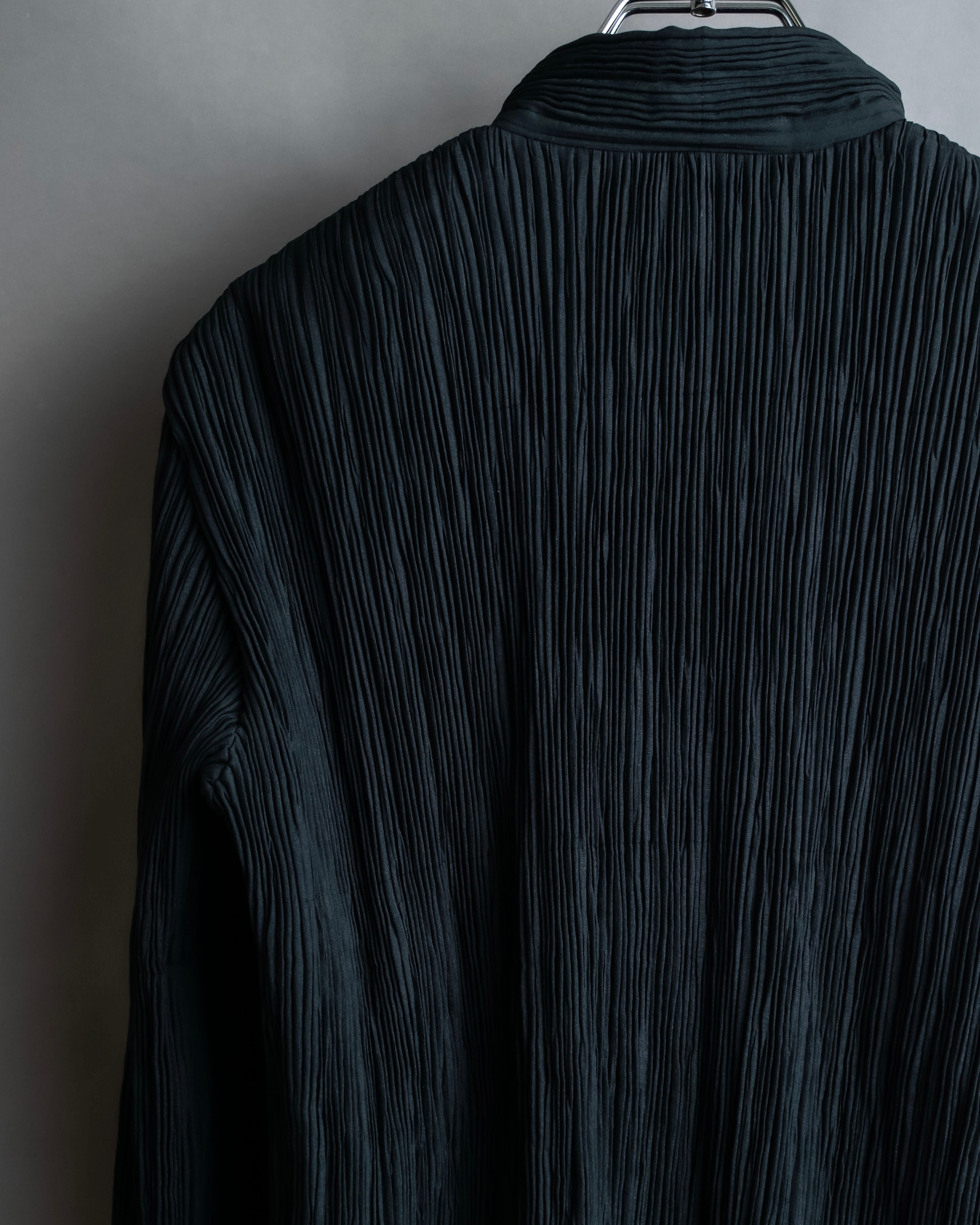 "ISSEY MIYAKE" Pleated vertical line shirt jacket