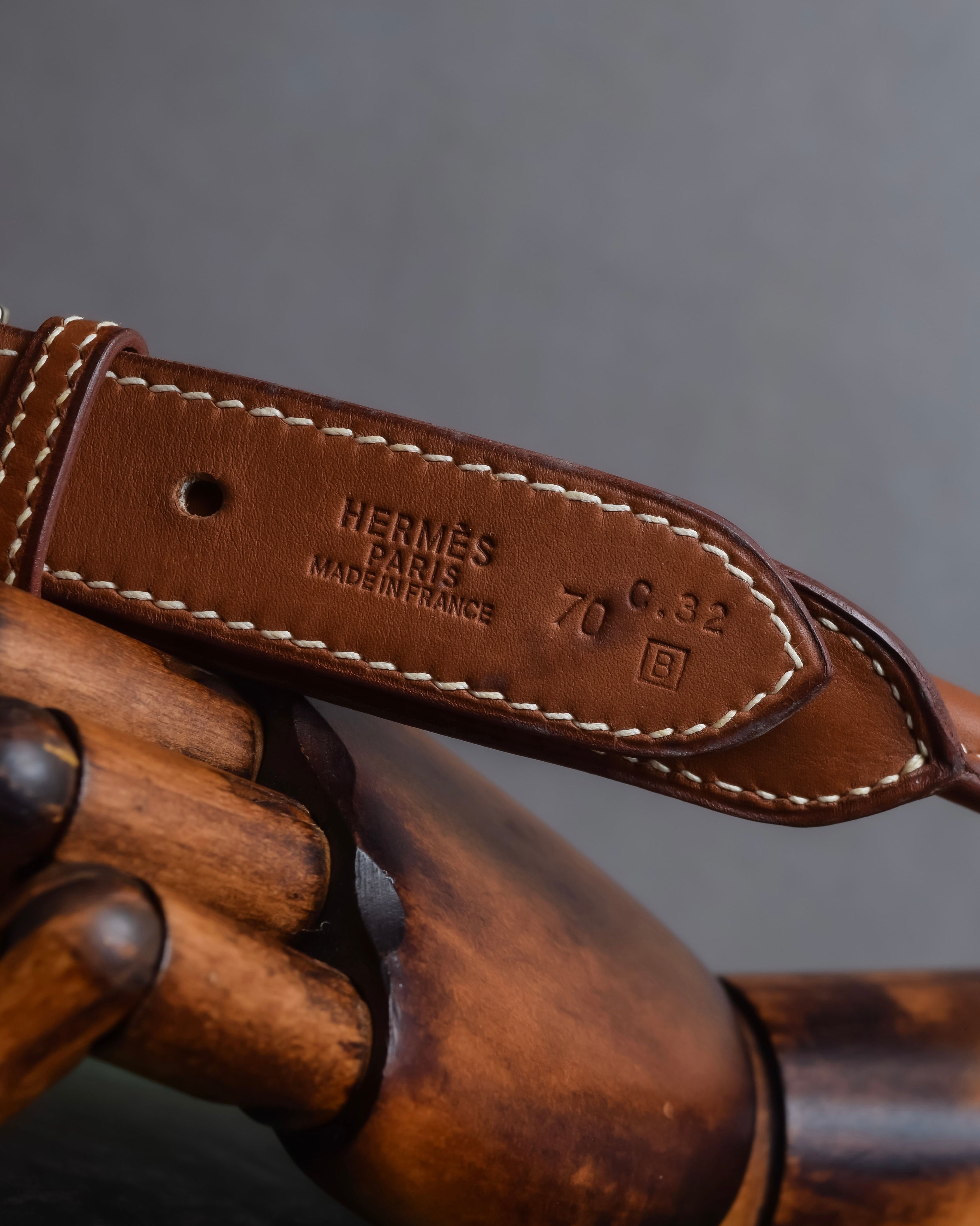 "HERMES" Hand stitched contrast saddle leather belt