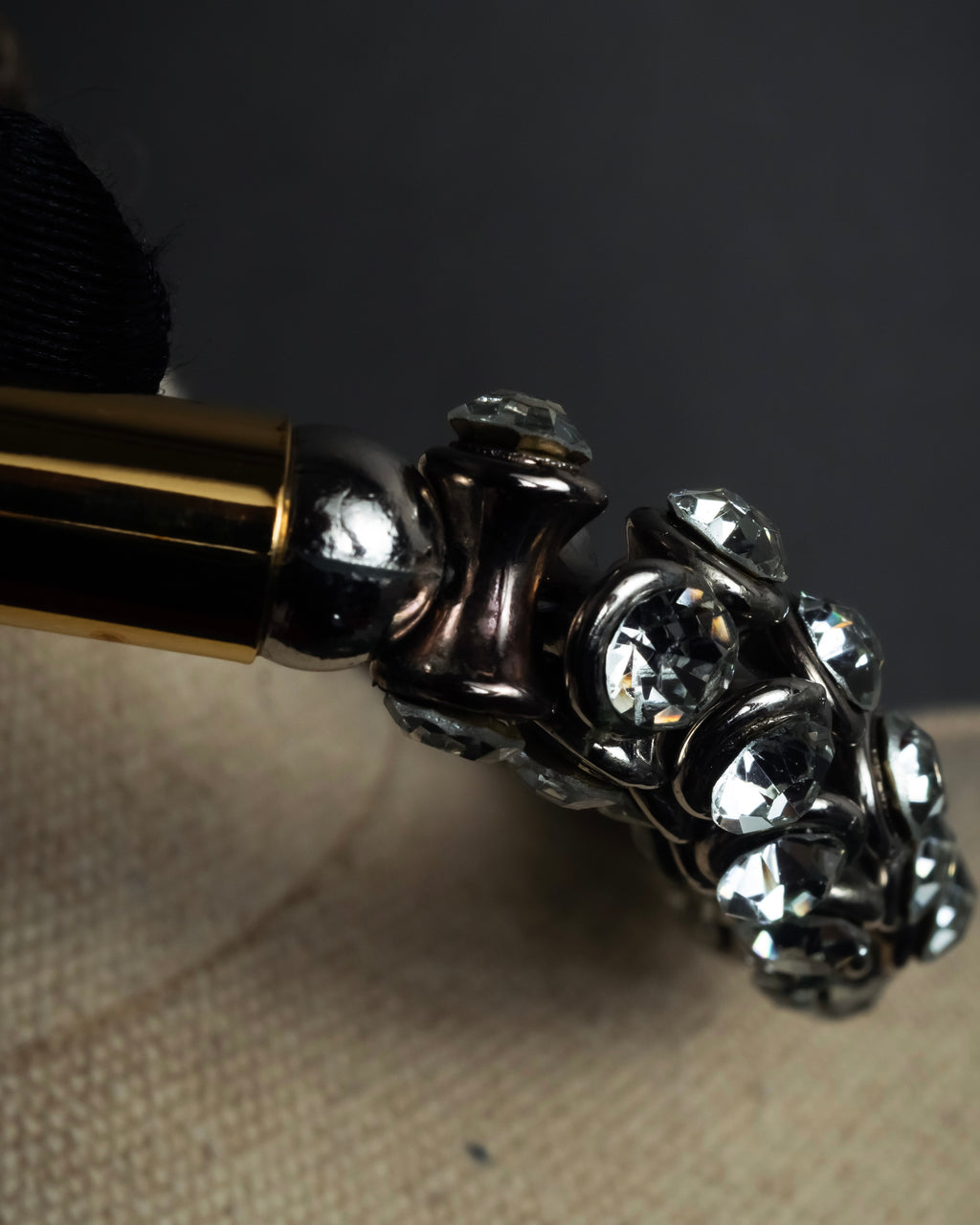 "DRIES VAN NOTTEN" 2022's Double crystal detail magnetic choker