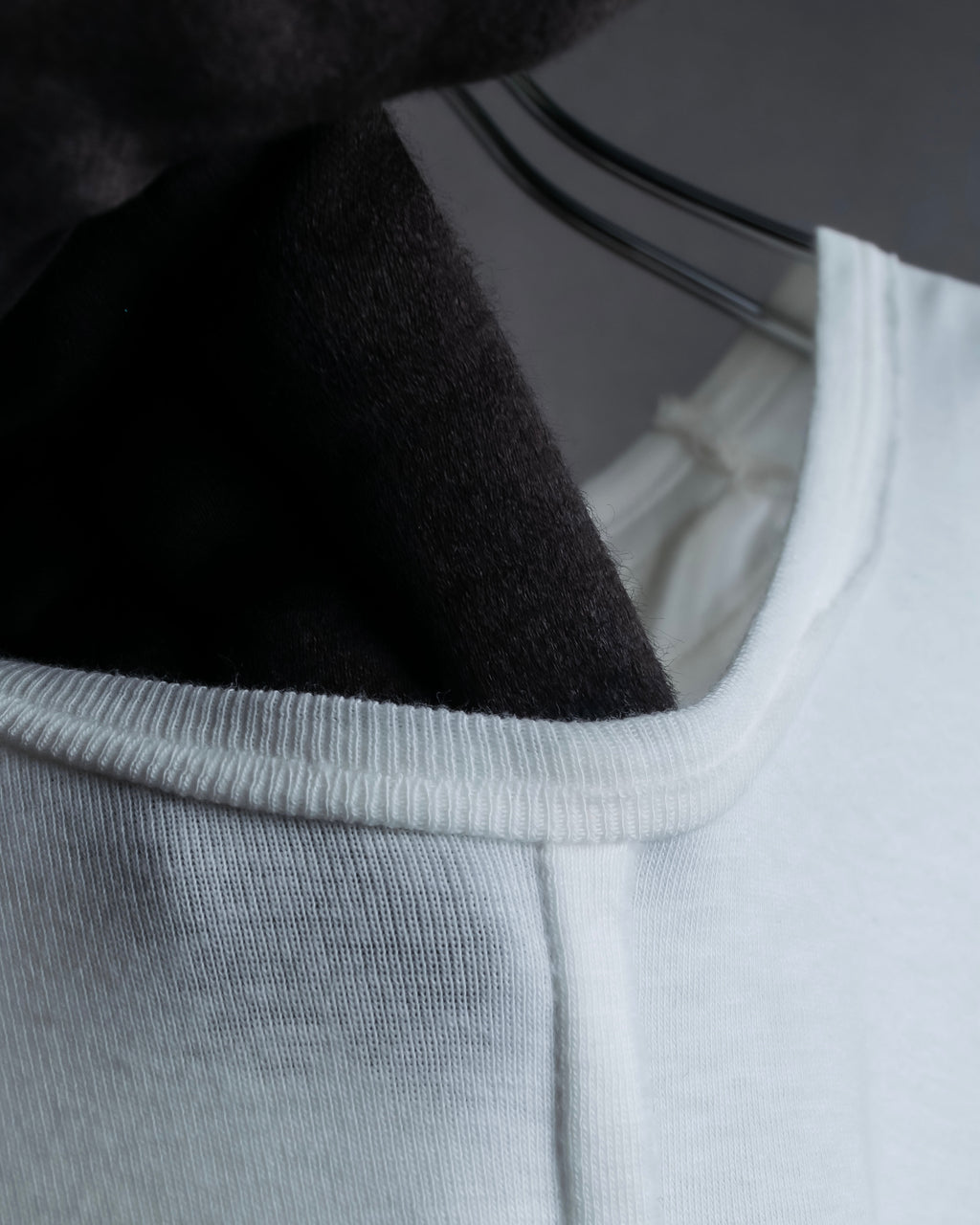 "Y's" Inside out design sleeveless tops