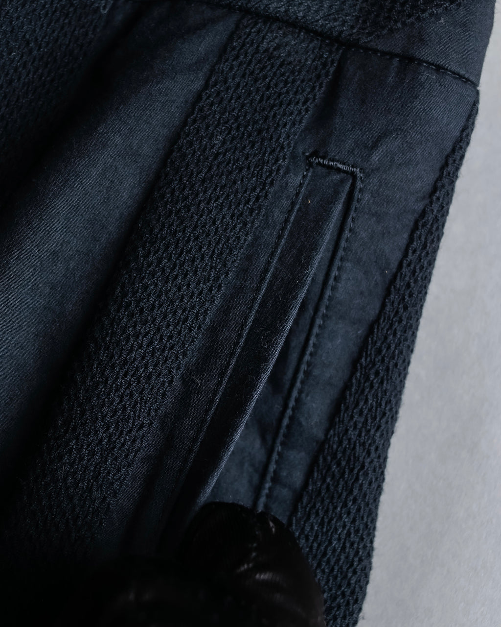 "ISSEY MIYAKE FETE" Fabric change stripe pattern wide slacks