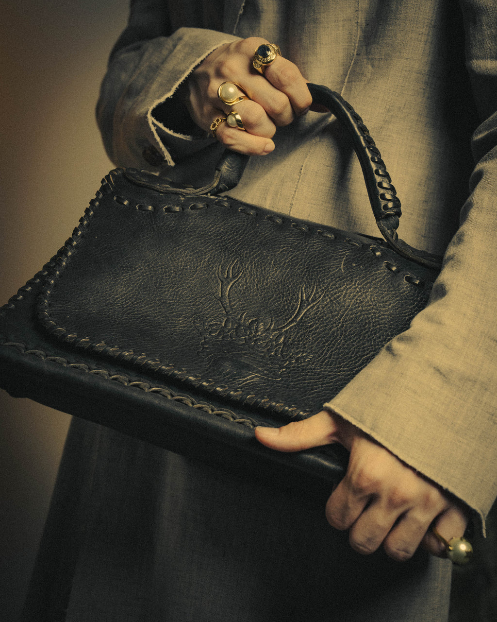 -SPECIAL- “FENDI” 80’s-90’s Coat of arms embossed whipstitched leather handbag