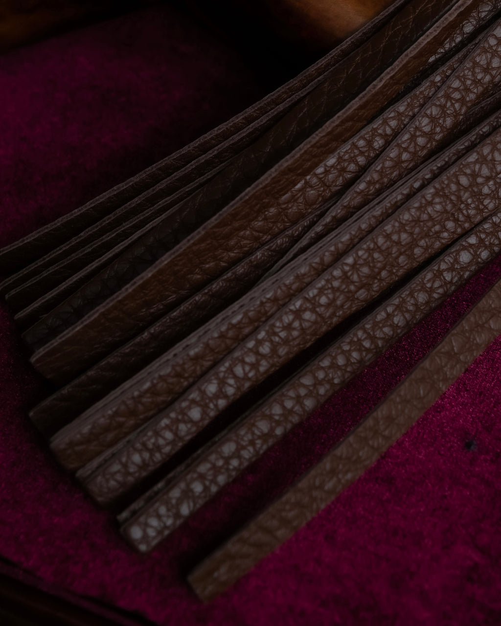 "GUCCI" Bamboo motif leather fringe charm