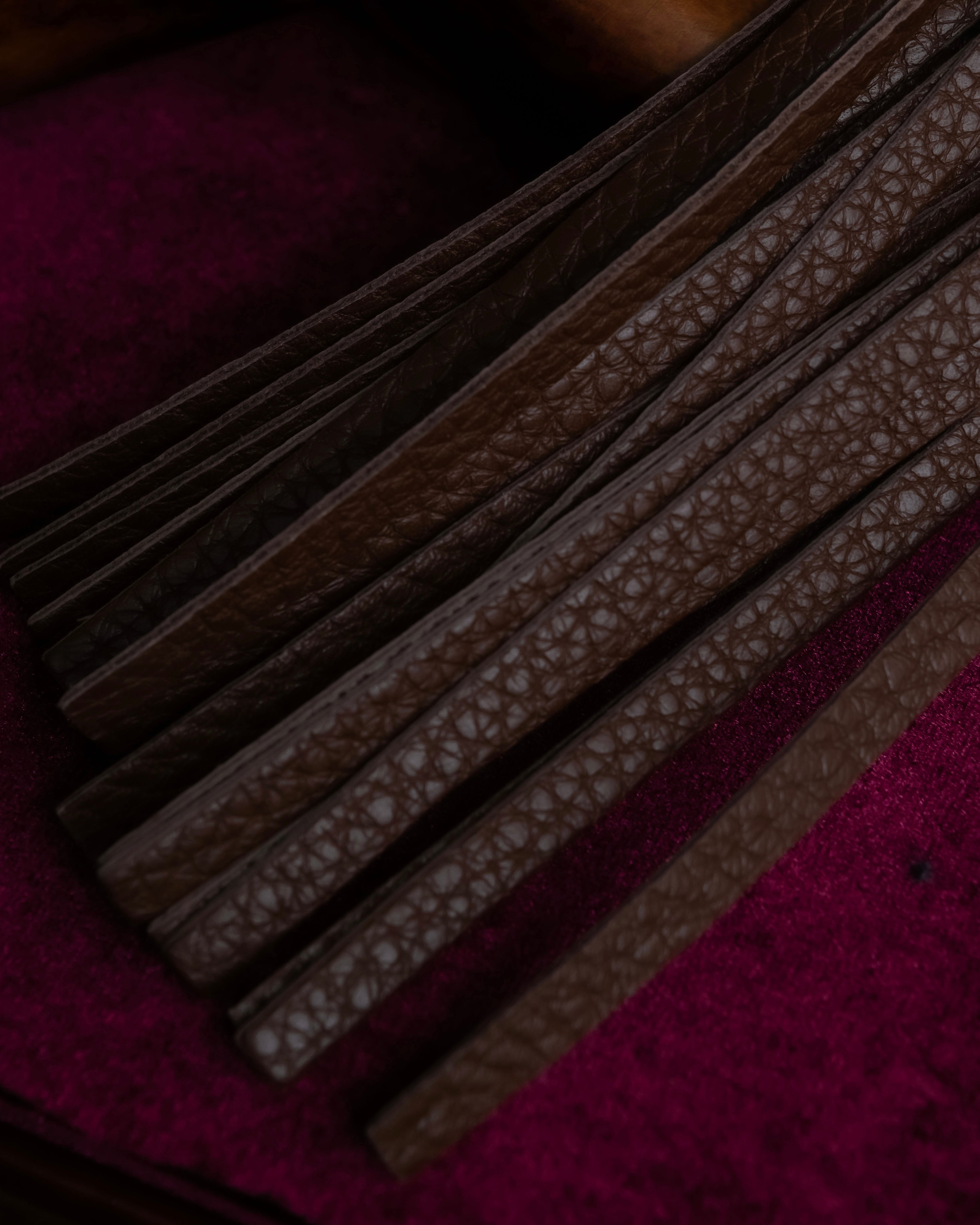 "GUCCI" Bamboo motif leather fringe charm